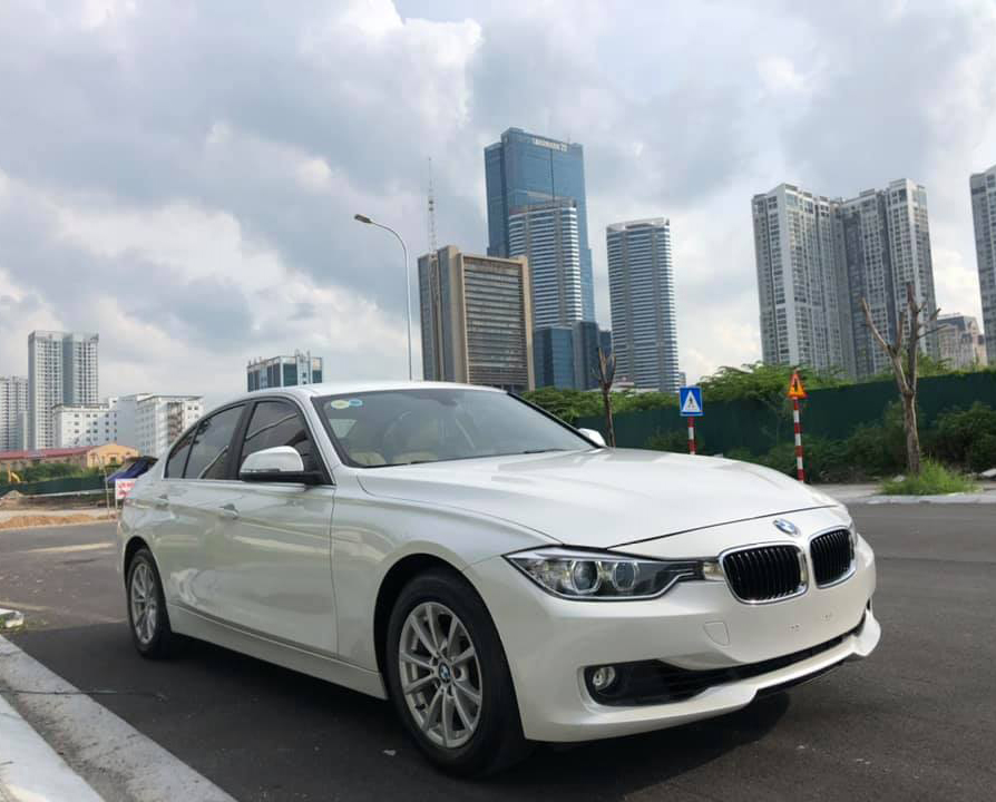 BMW 320i 2014 - 3