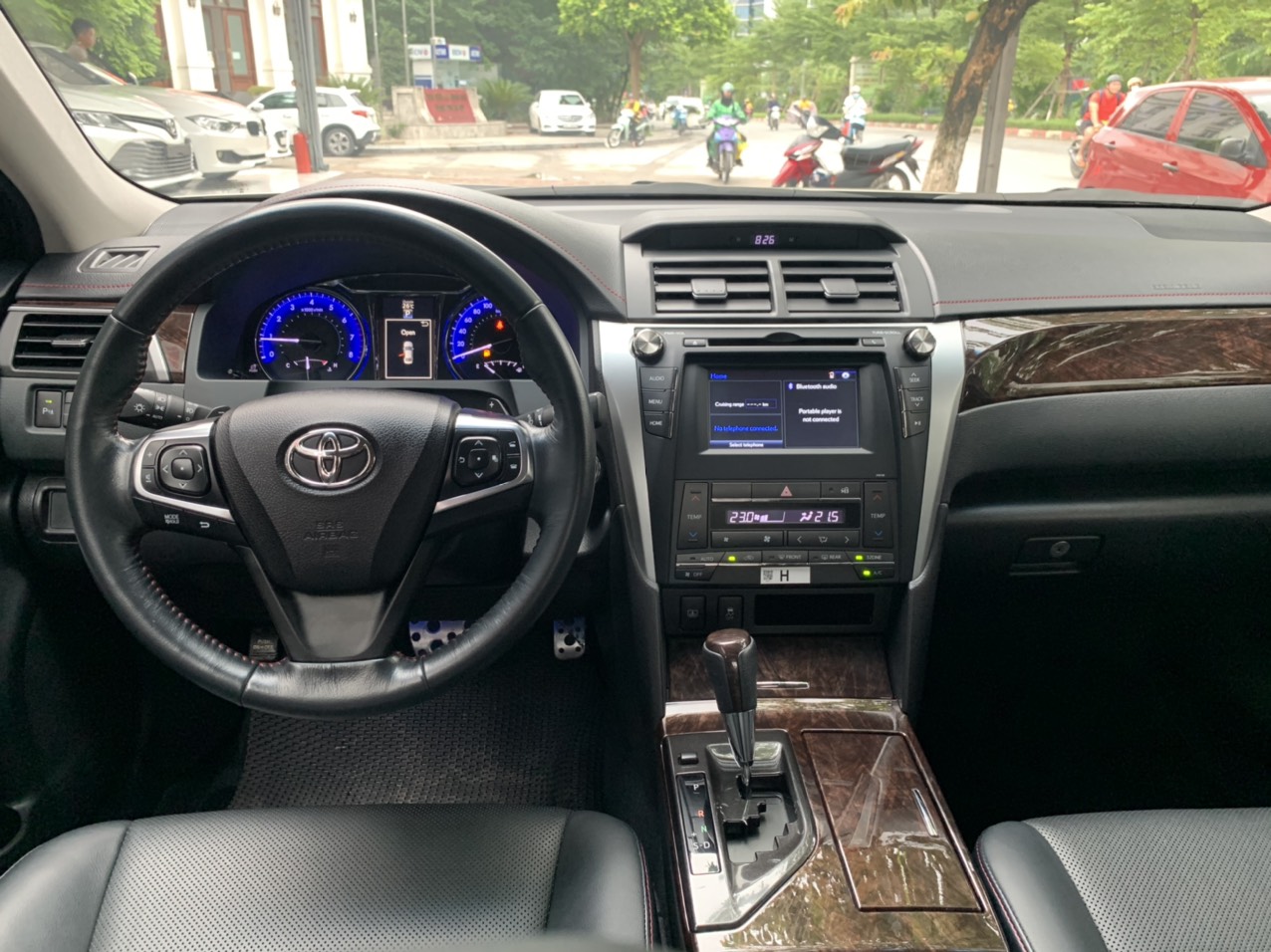 Toyota Camry 2.5Q 2016 - 6