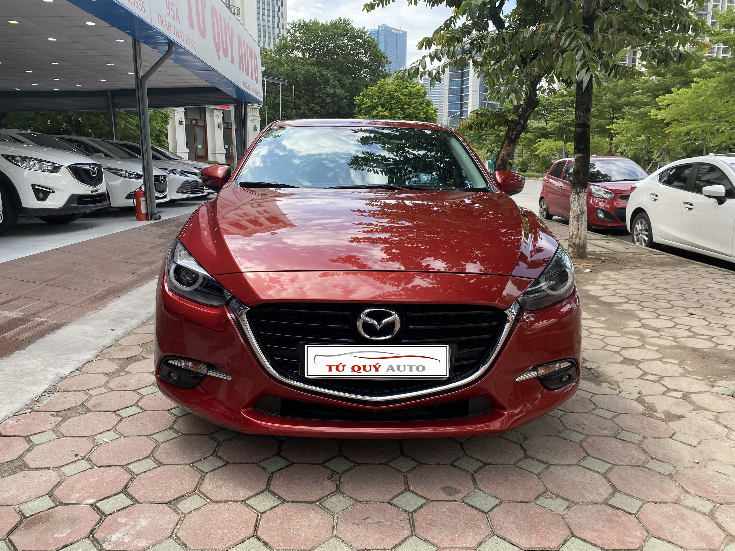 Xe Mazda 3 Sedan 2.0AT 2017 - Đỏ