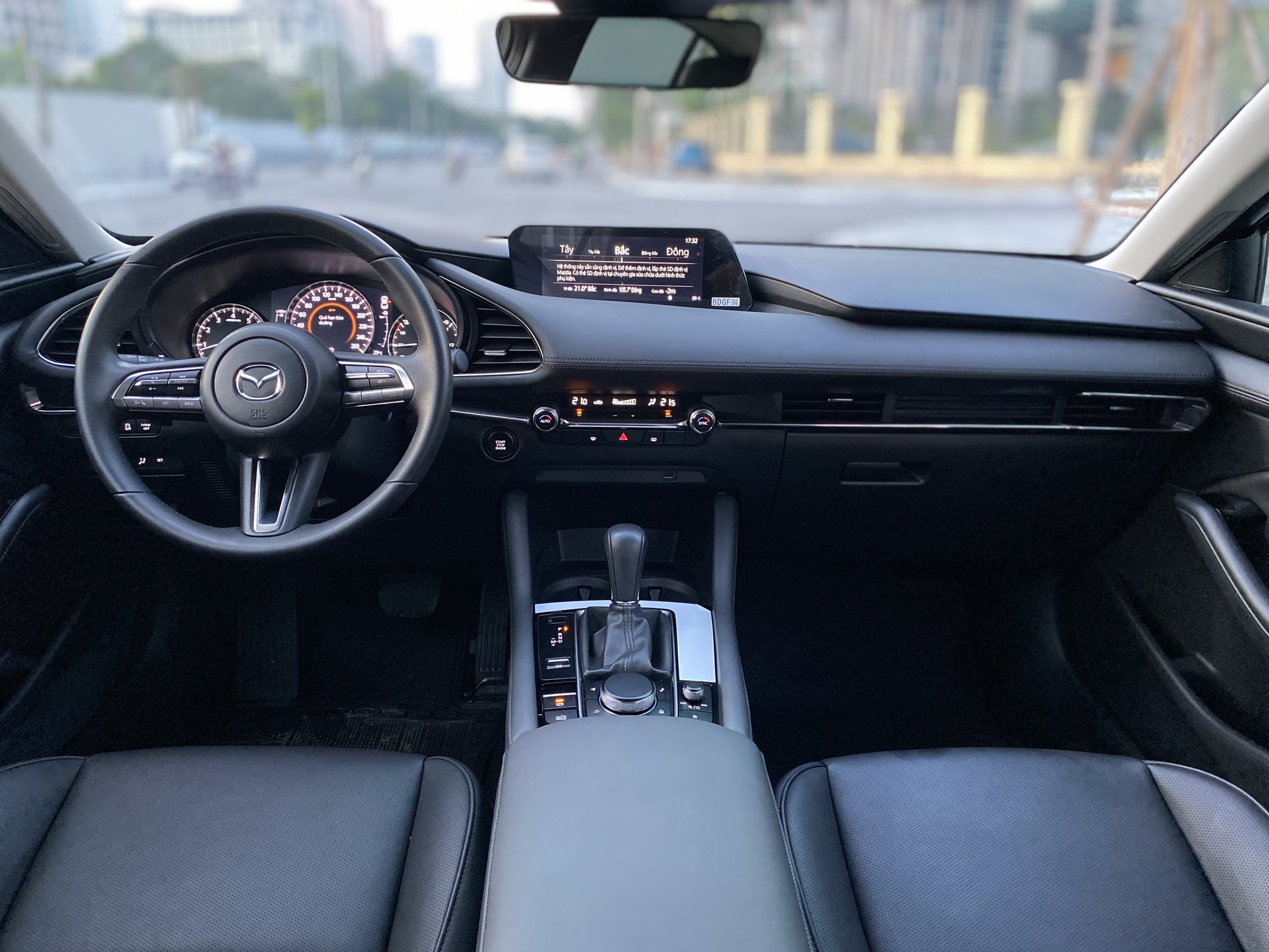Mazda 3 Luxury 2020 - 8