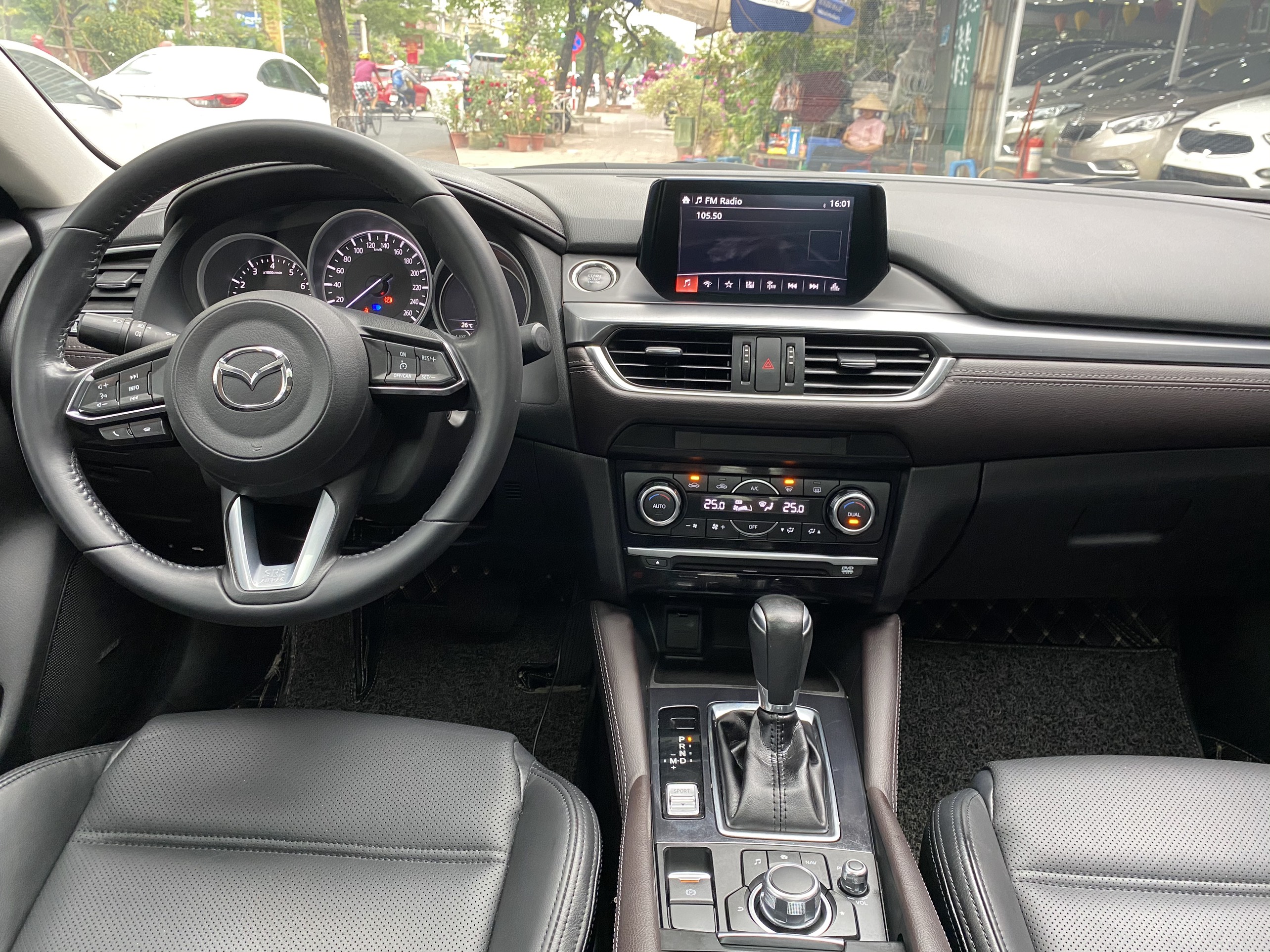 Mazda 6 Premium 2.0AT 2018 - 6