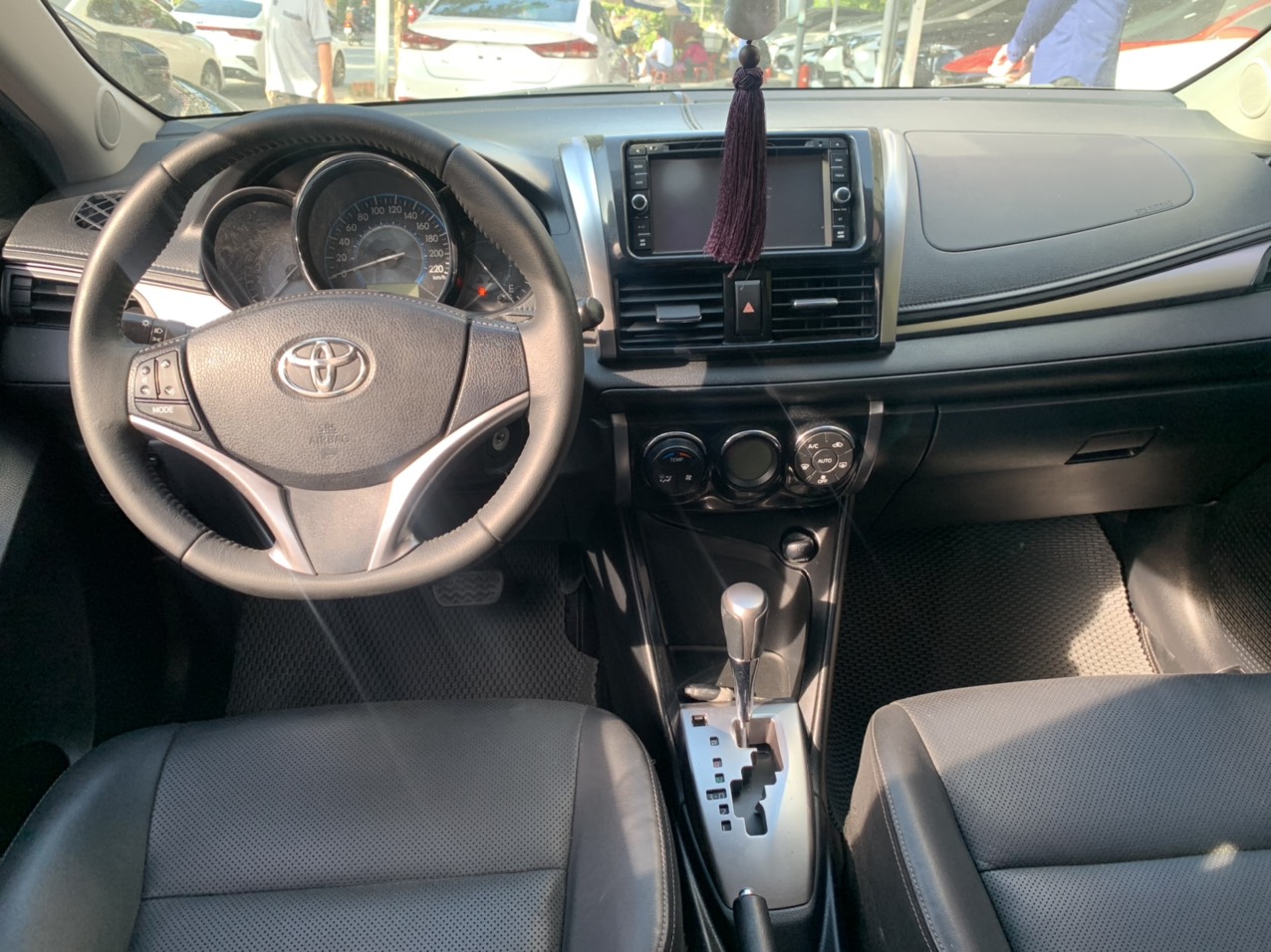 Toyota Vios 1.5G 2014 - 6