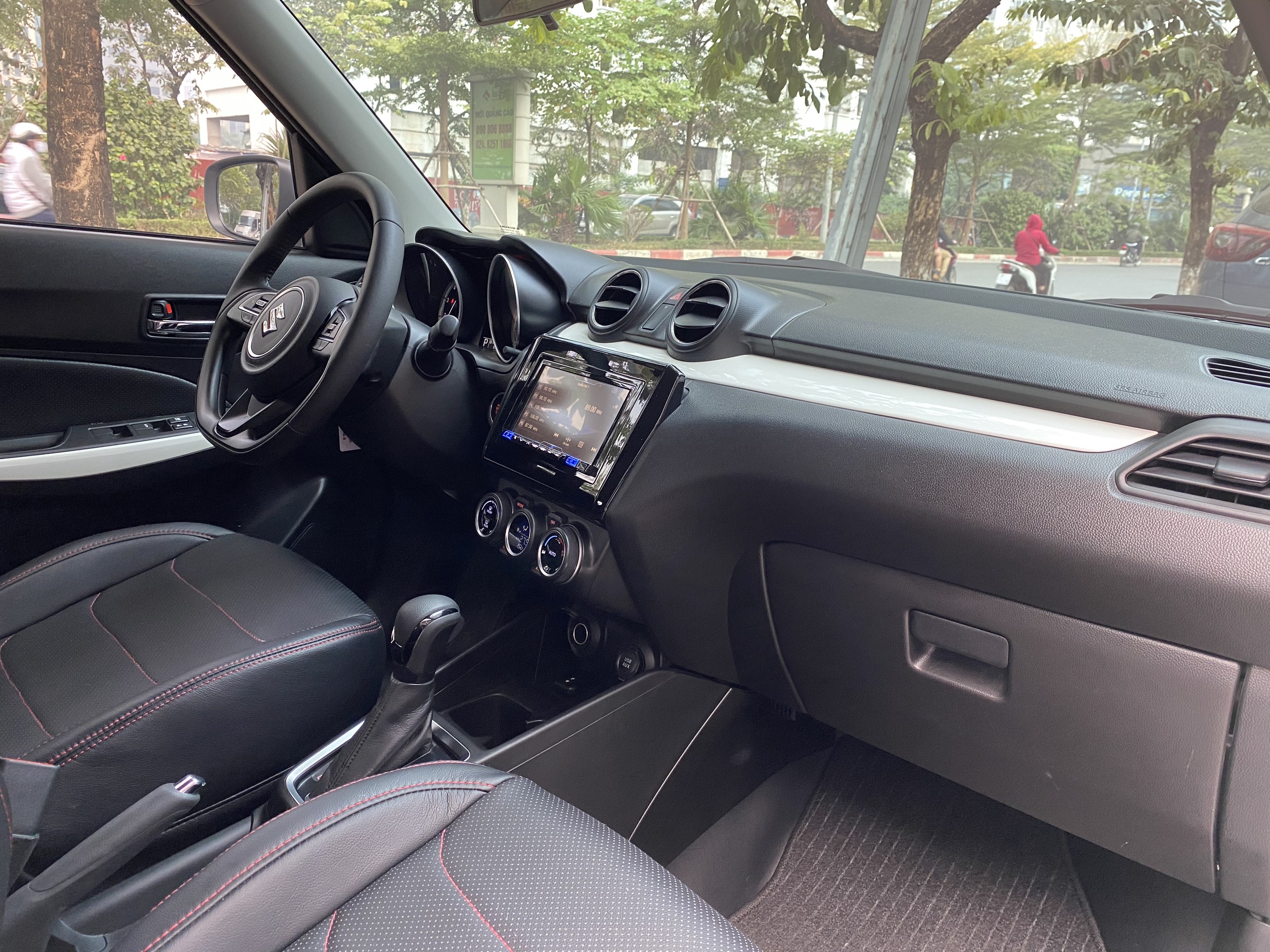Honda Swift GLX 2019 - 7