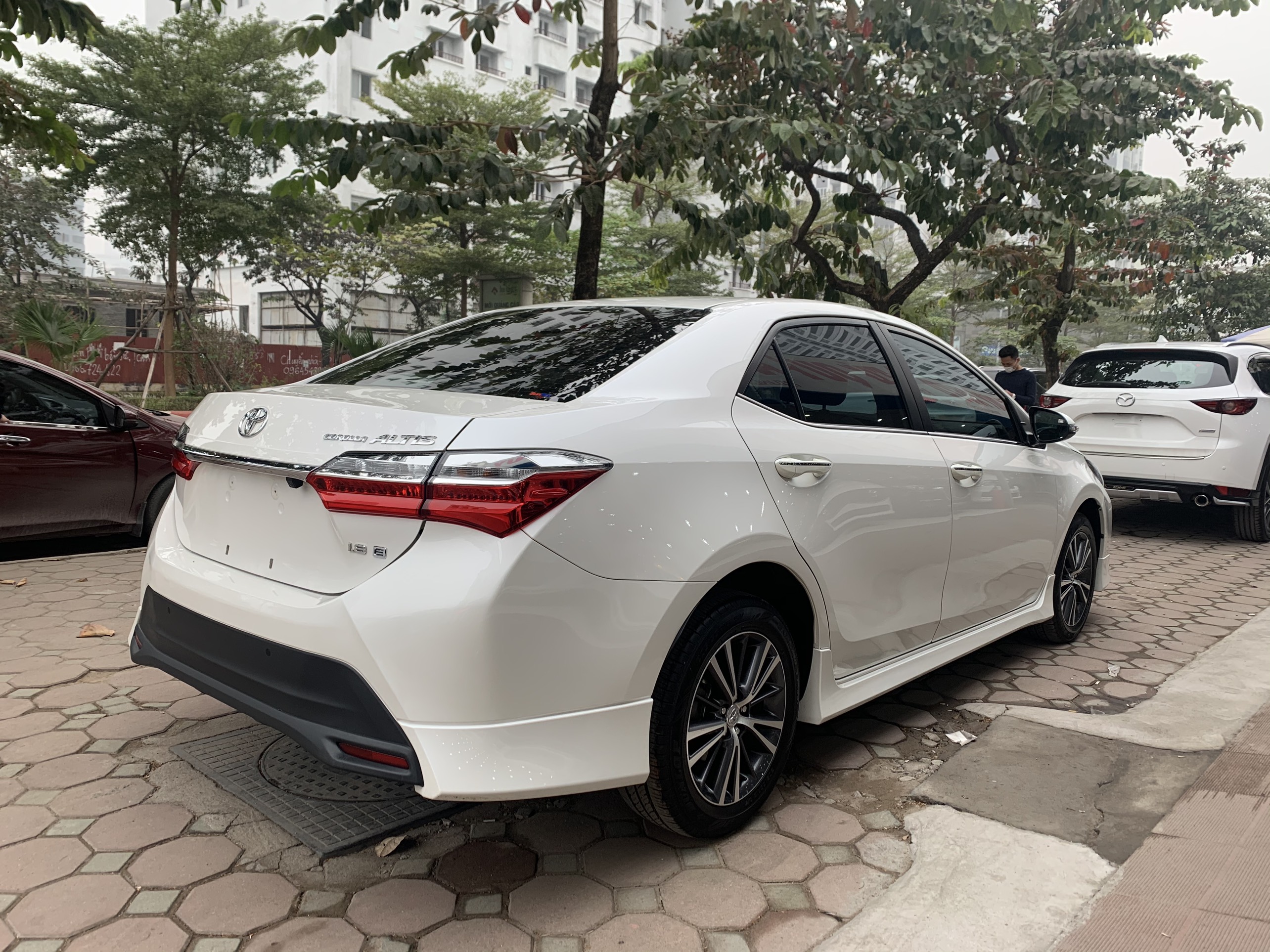 Toyota Altis 1.8E 2020 - 7