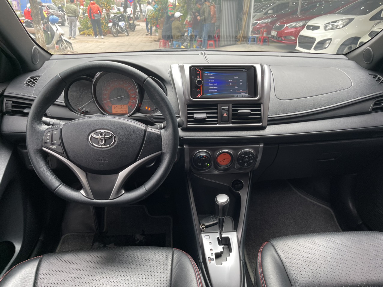 Toyota Yaris 1.5G 2017 - 6