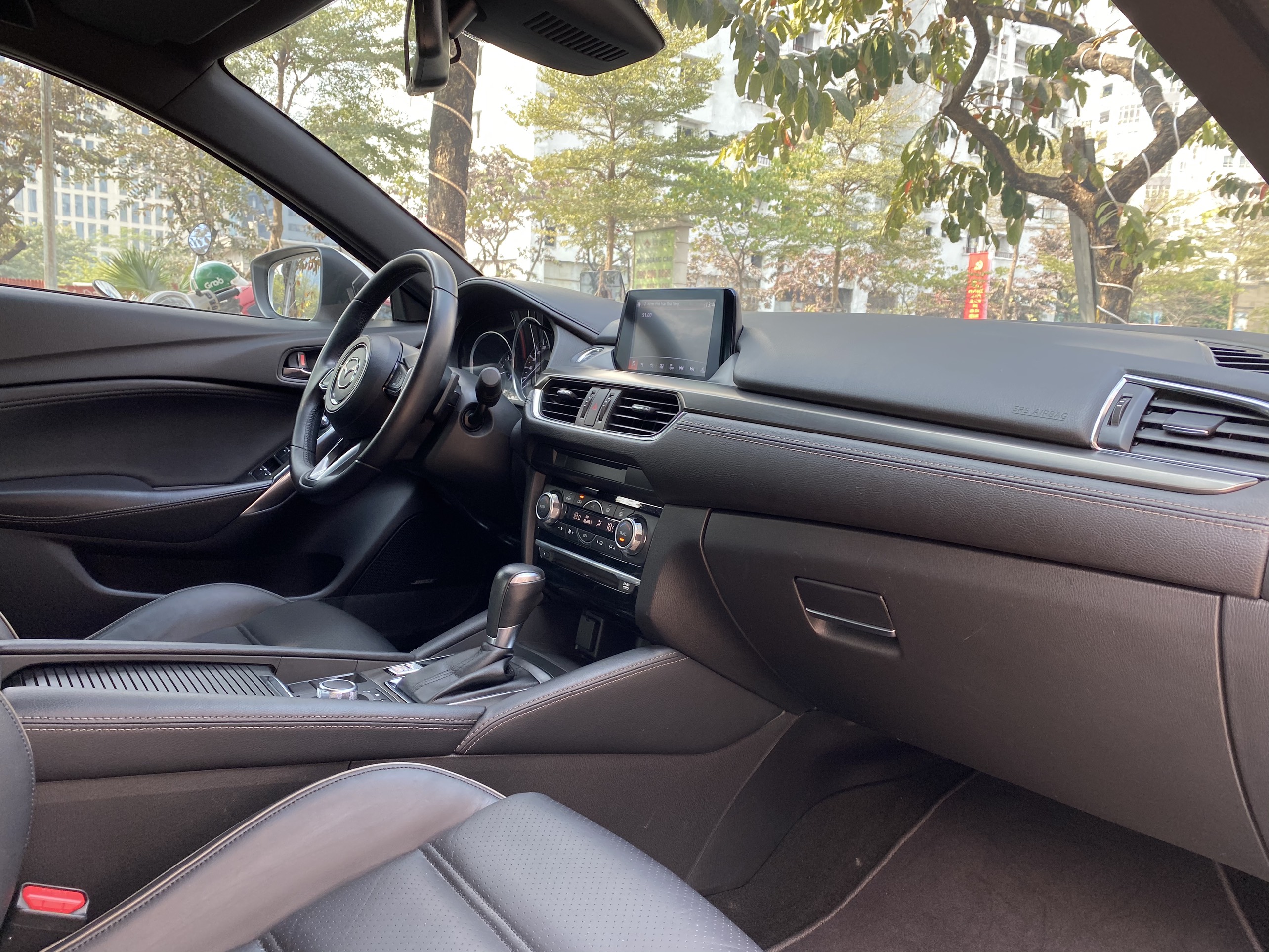 Mazda 6 Premium 2.5AT 2018 - 9