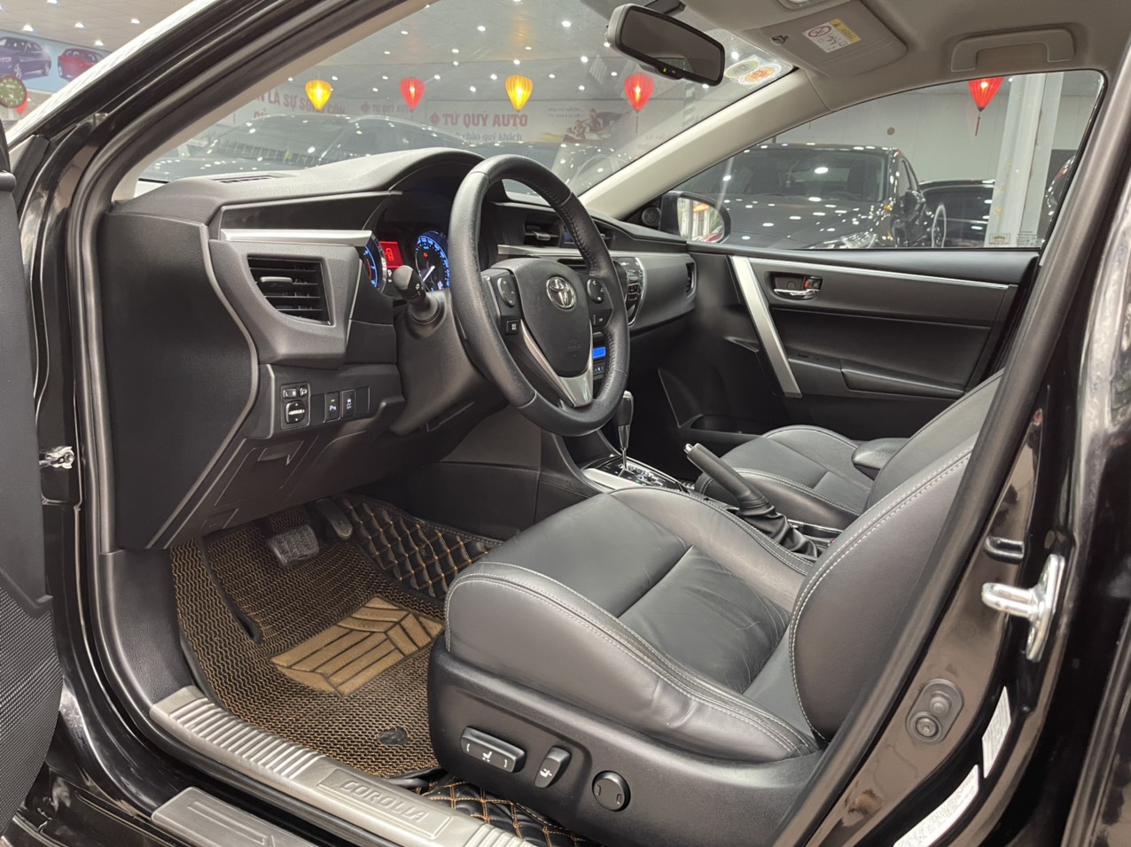 Toyota Corolla Altis 2.0V 2015 - 8