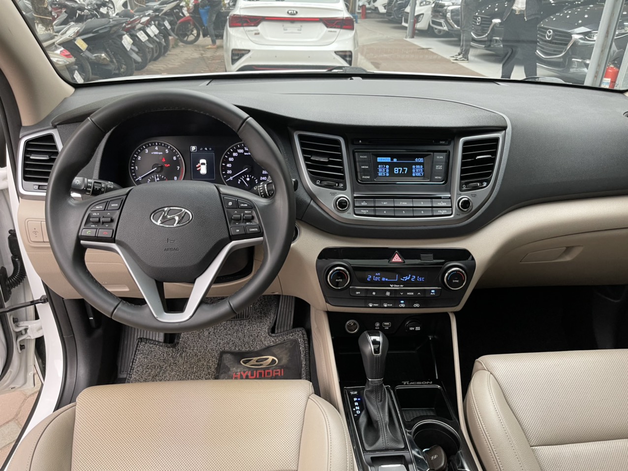 Hyundai Tucson 2.0ATH 2016 - 6