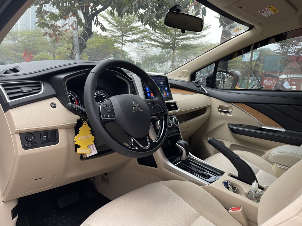 Mitsubishi Xpander AT 2019 - 8