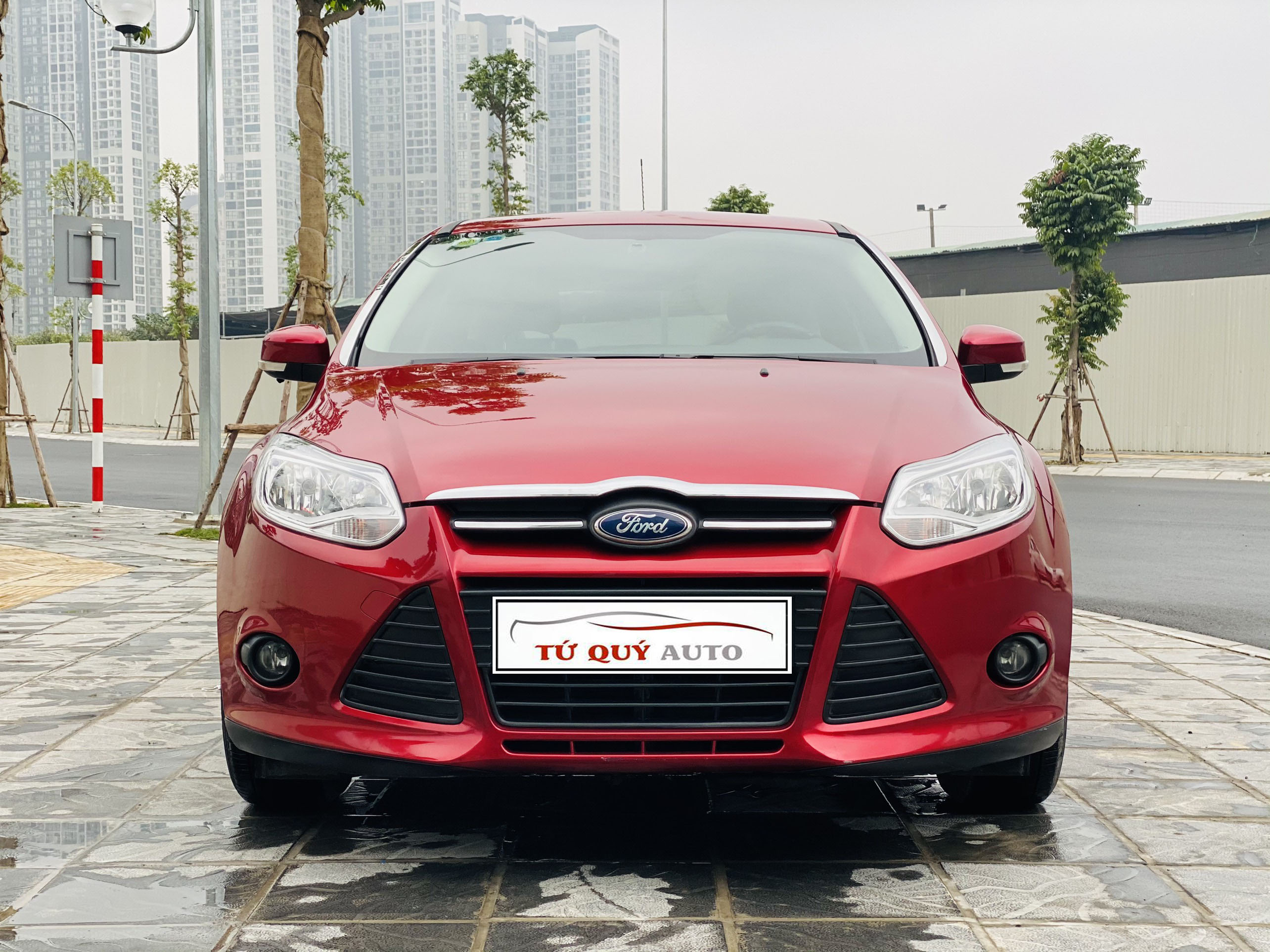 Xe Ford Focus Trend 1.6 AT 2013 - Đỏ