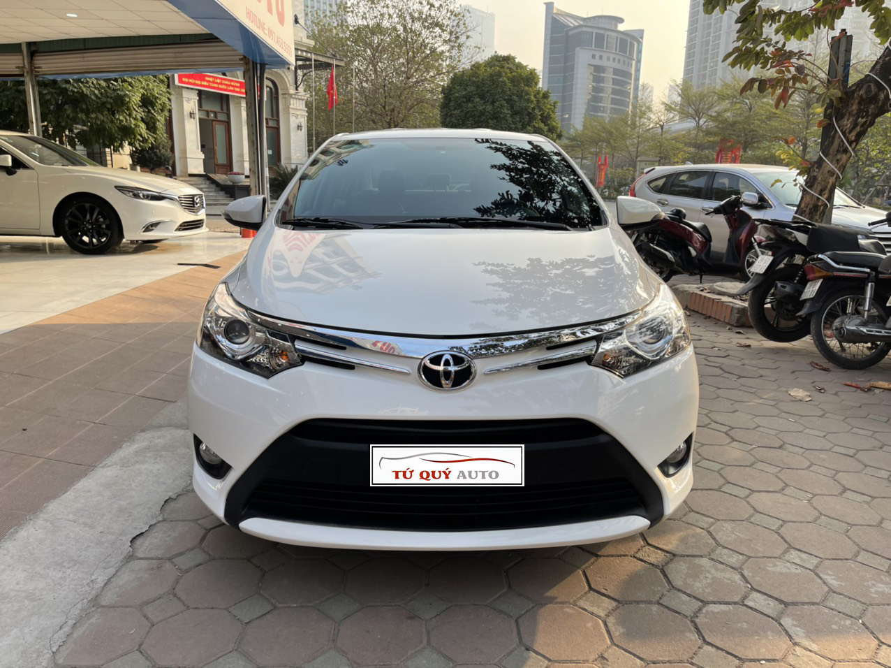 Xe Toyota Vios 1.5G 2018 - Trắng