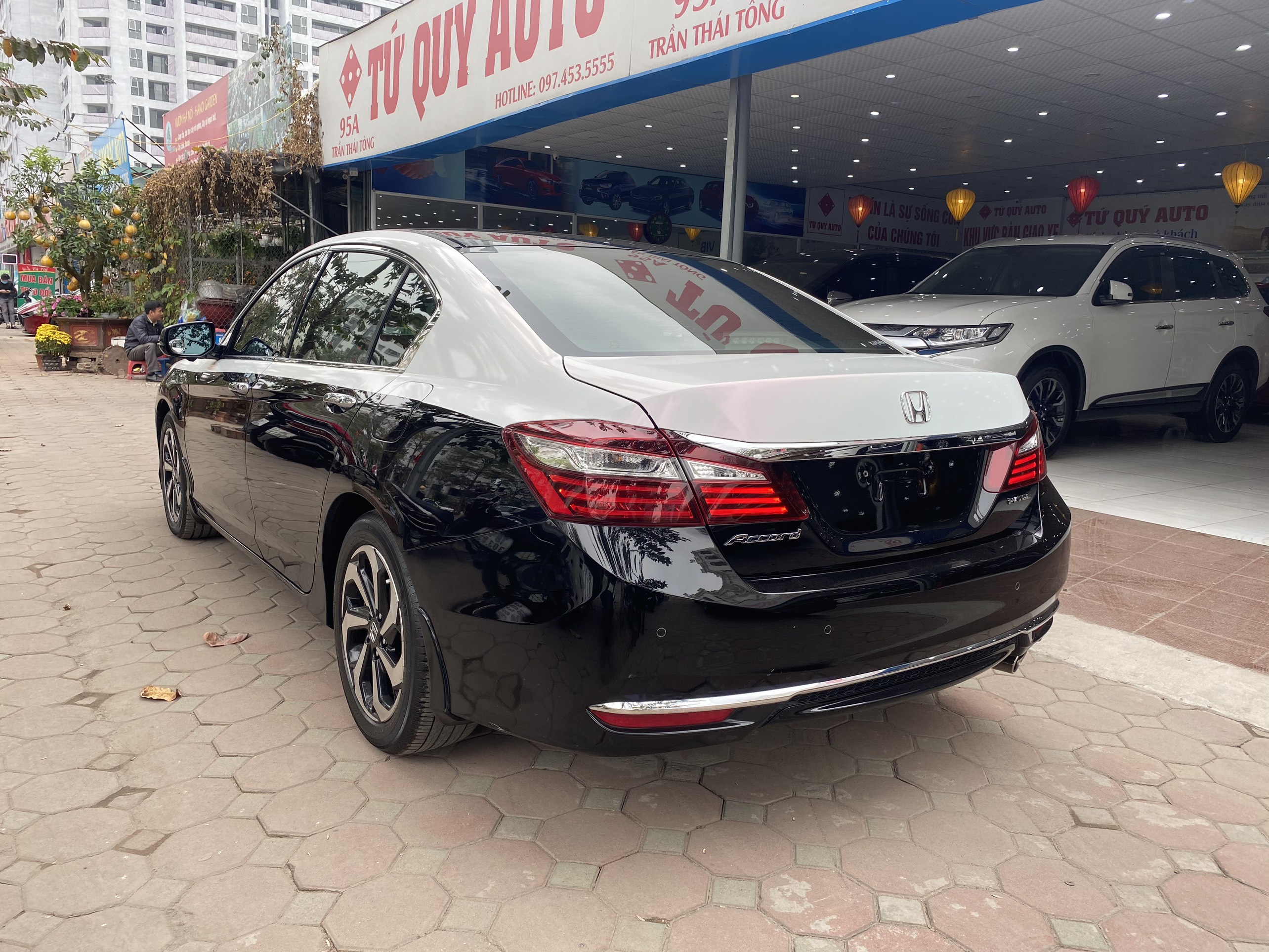Honda Accord 2.4AT 2018 - 4