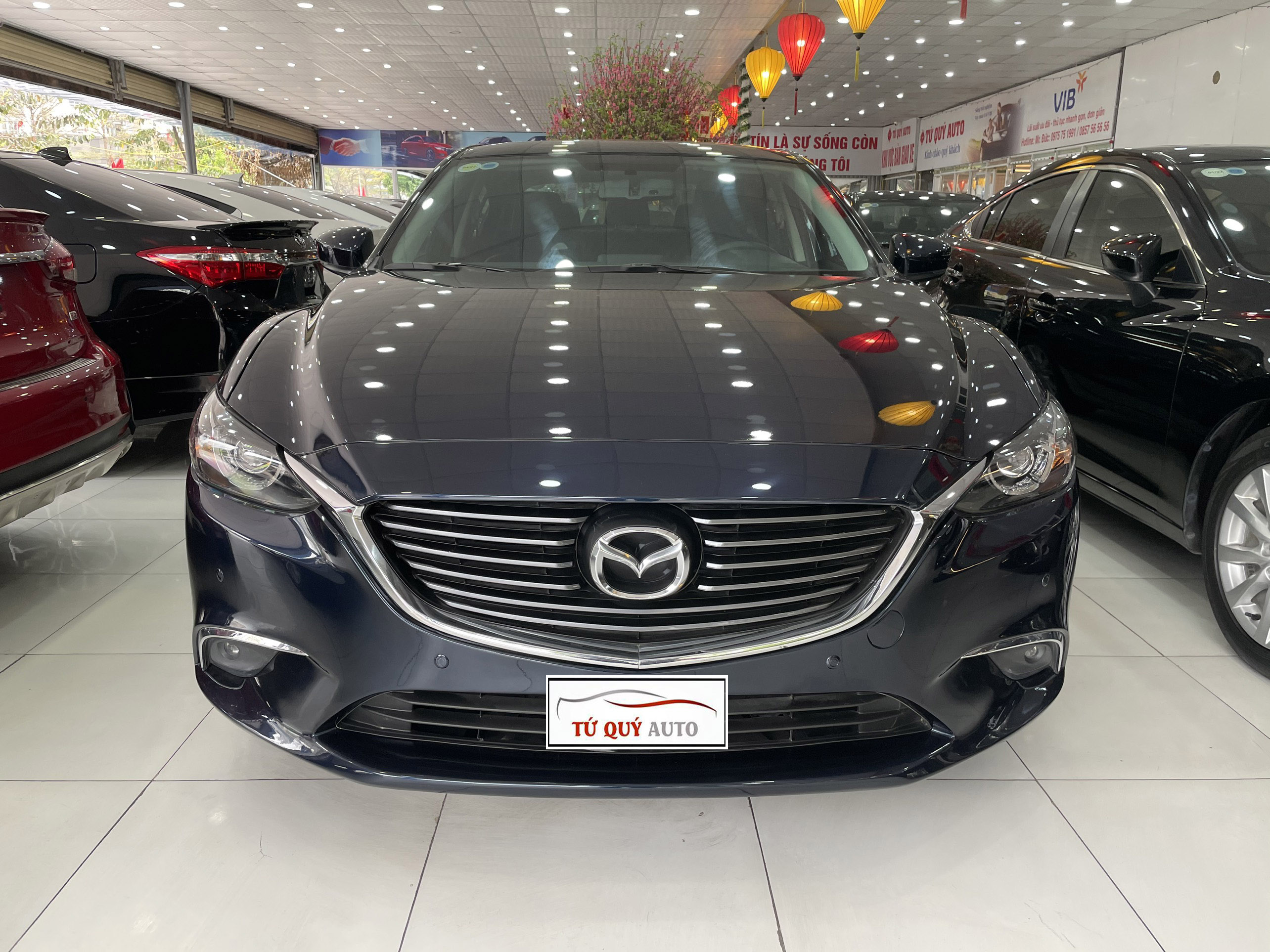 Xe Mazda 6 Luxury 2.0AT 2018 - Xanh Đen