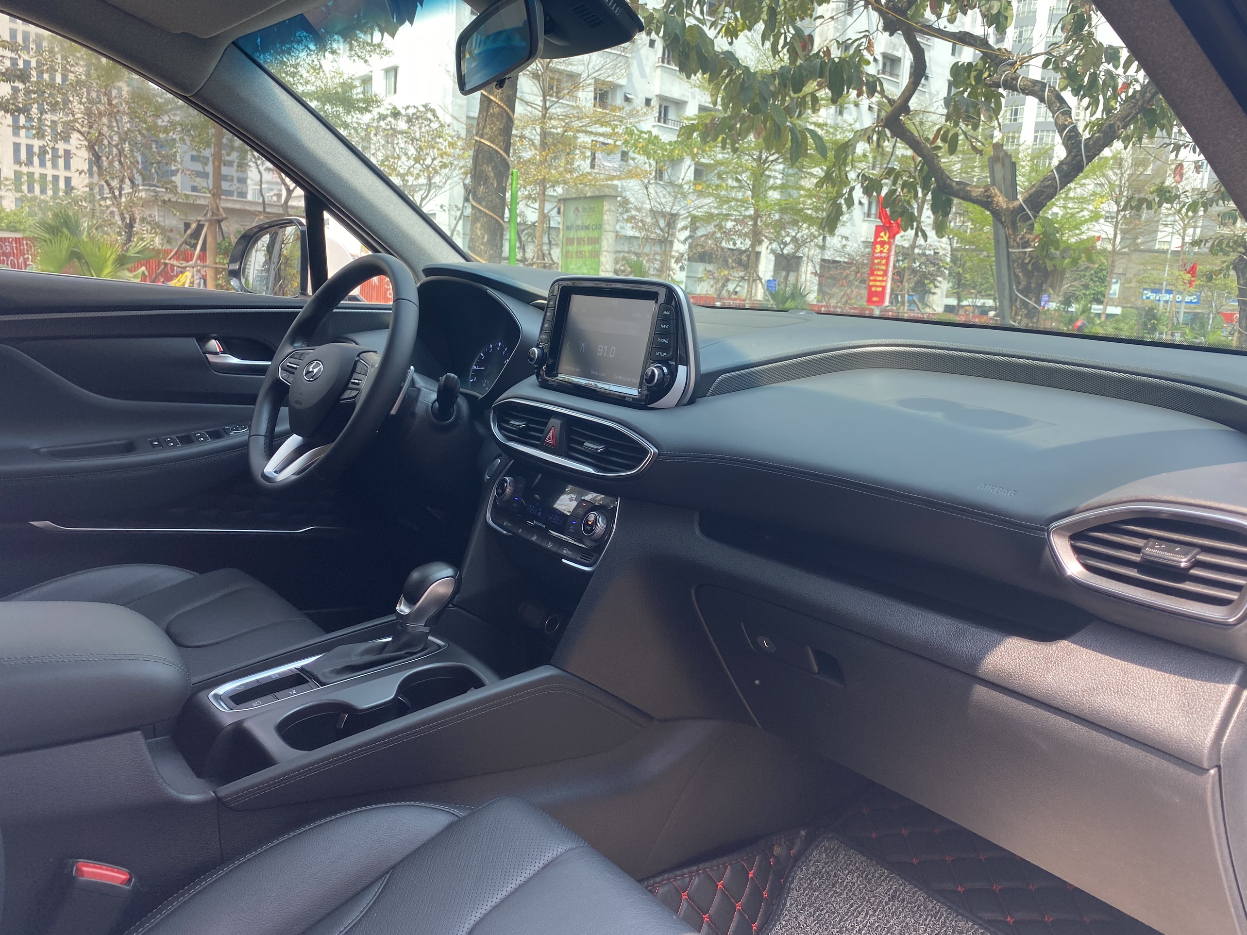 Hyundai Santa-Fe 2.4AT 2019 - 8