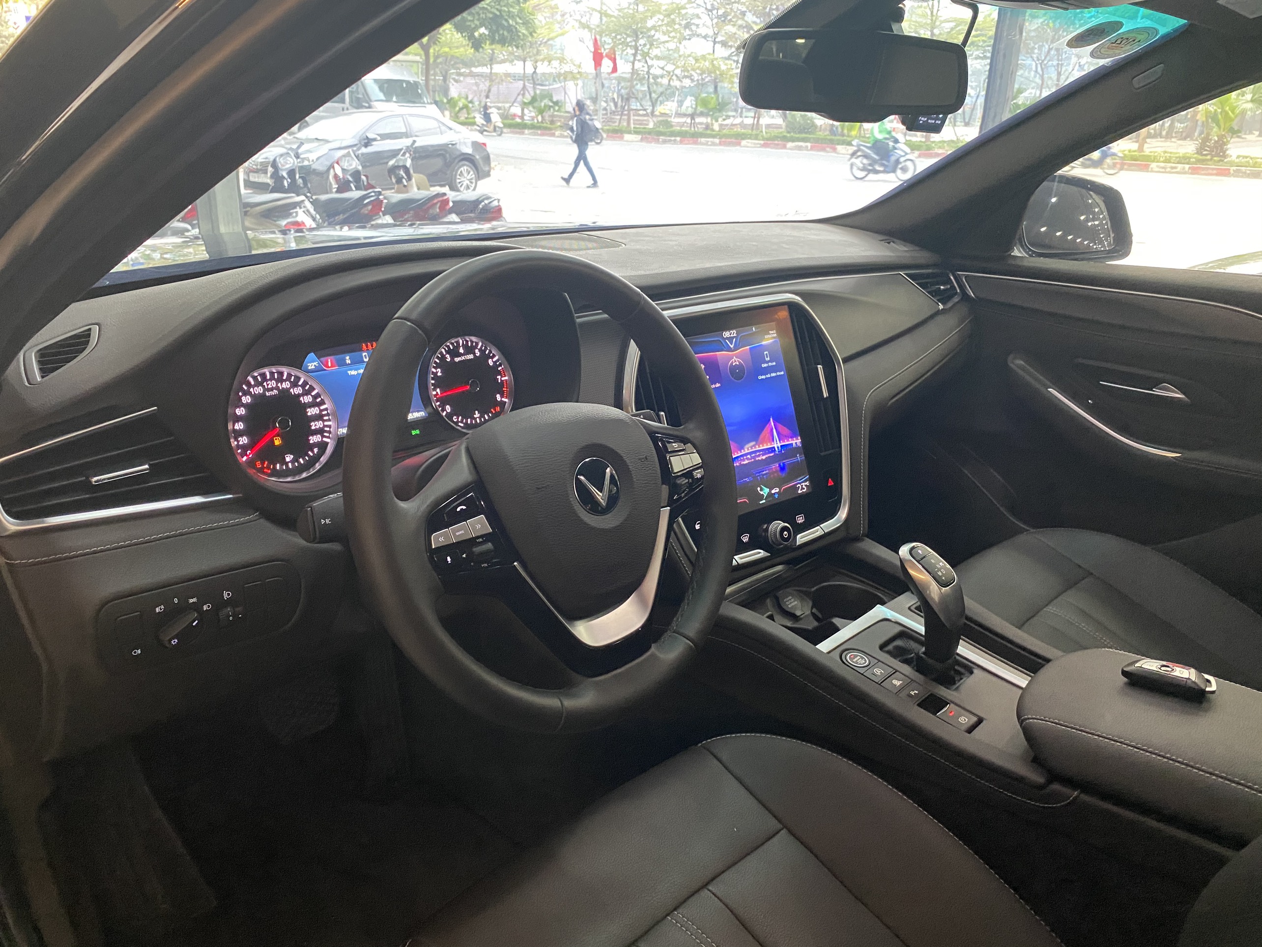 Vinfast LUX A2.0 Turbo 2019 - 6