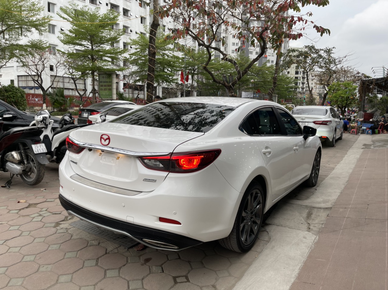 Mazda 6 Premium 2.0AT 2019 - 6
