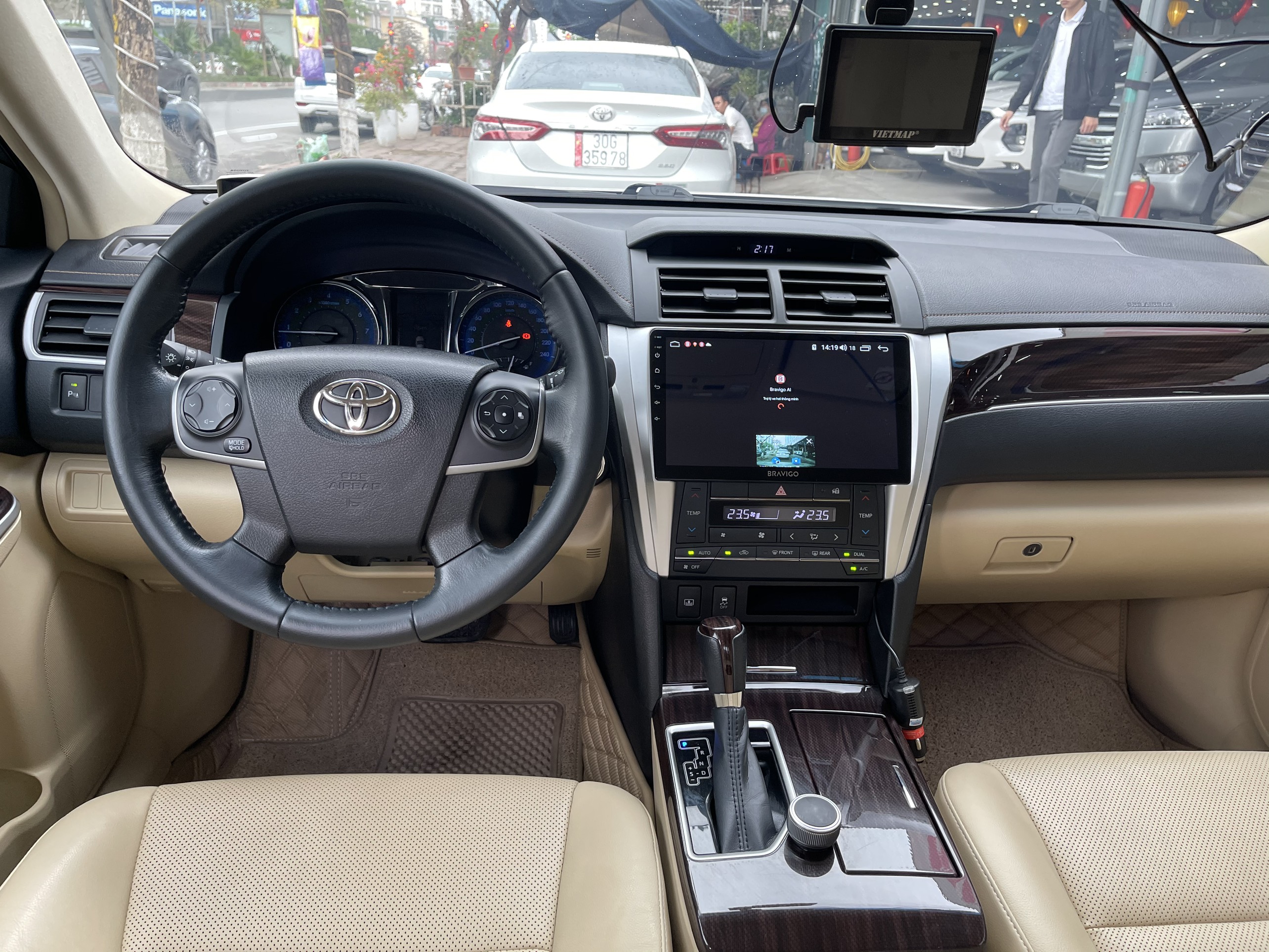 Toyota Camry 2.0E 2018 - 7