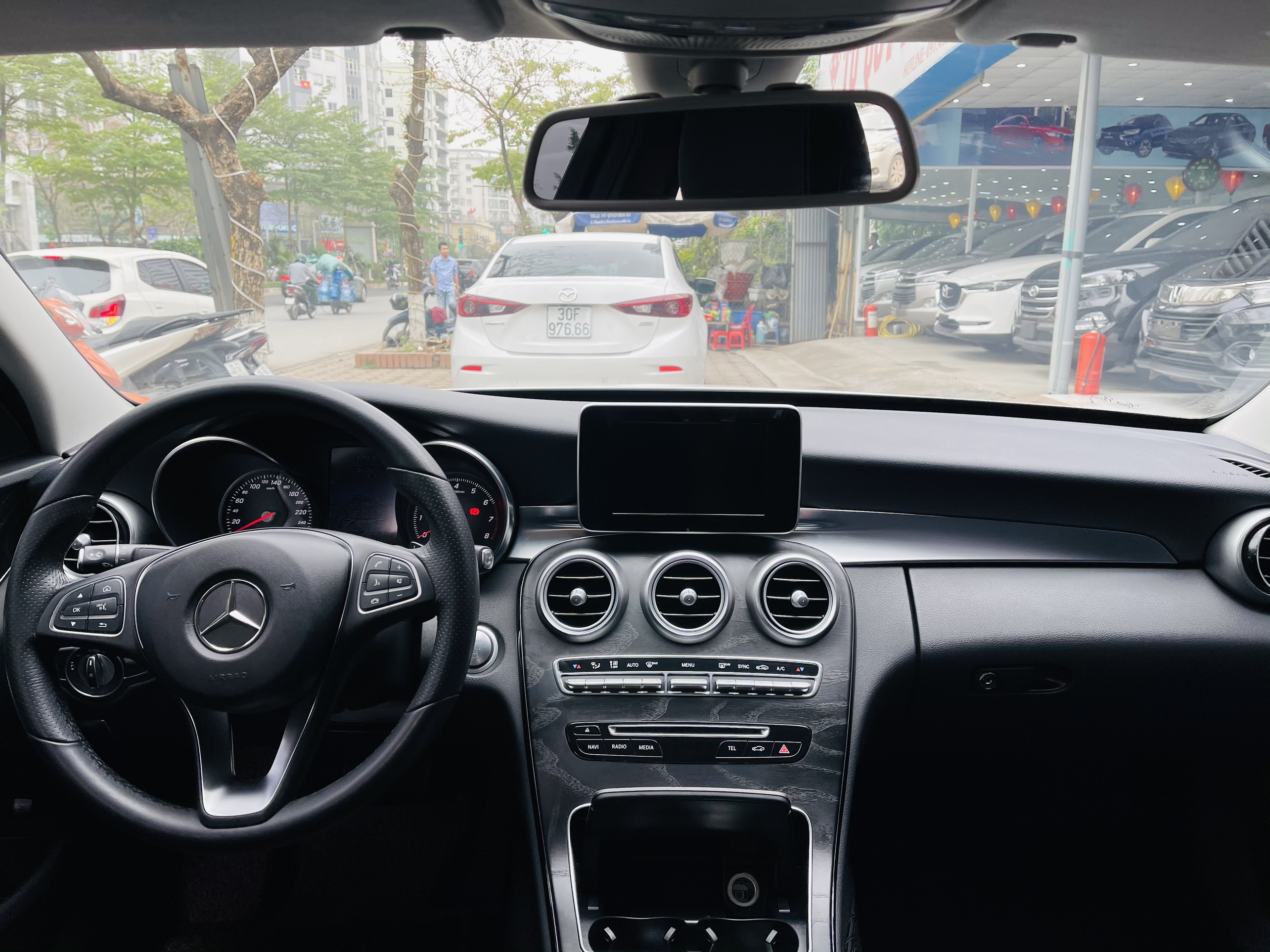 Mercedes C200 2.0AT 2018 - 6
