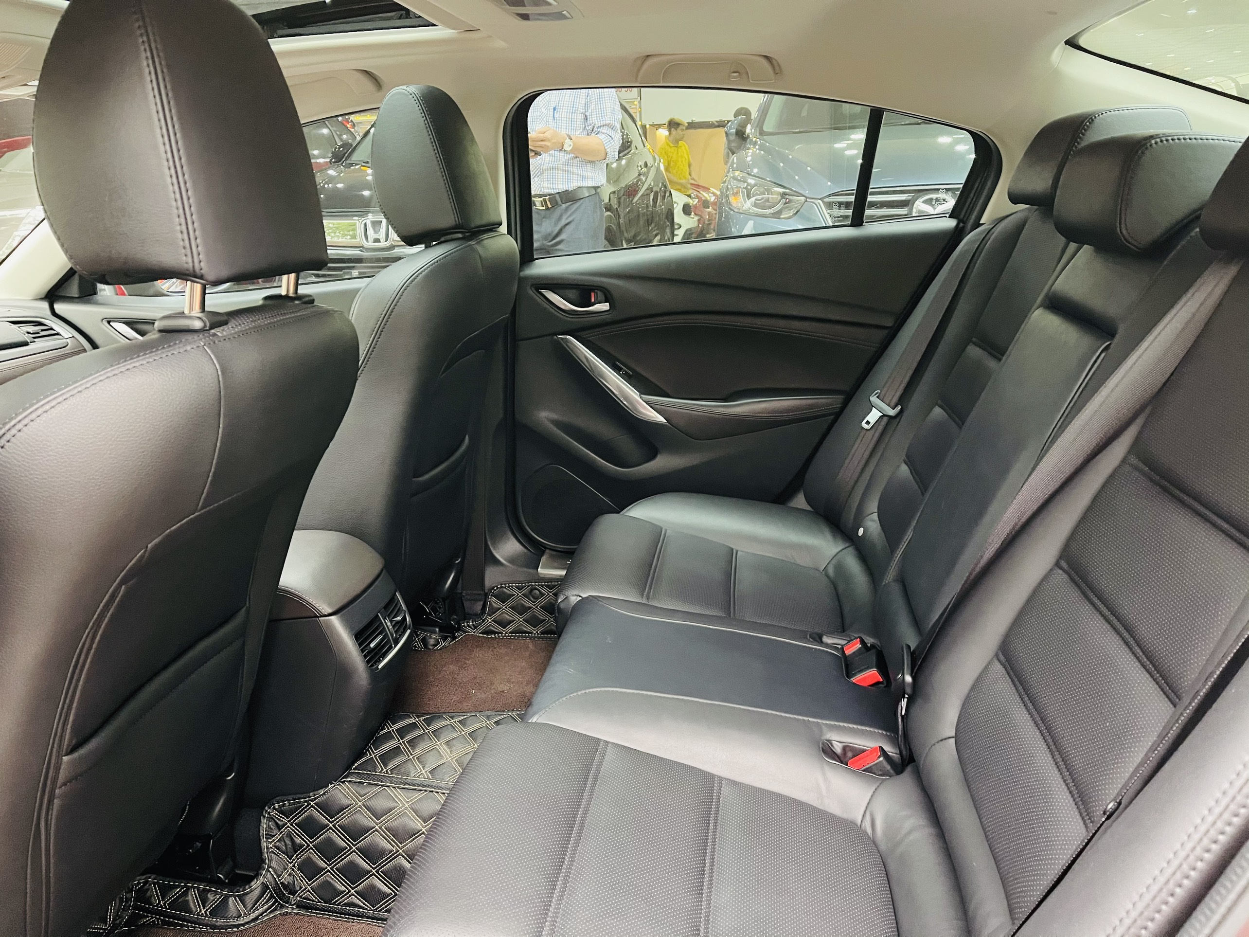 Mazda 6 Premium 2.0AT 2019 - 9