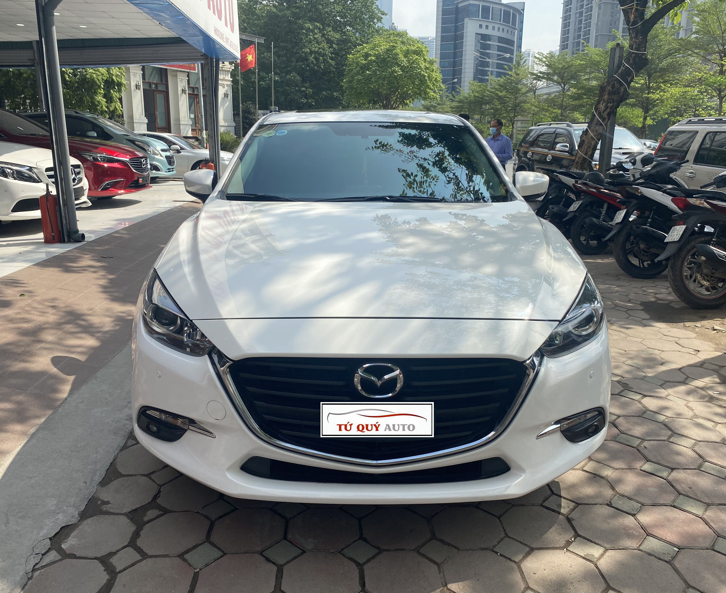 Xe Mazda 3 1.5AT 2019 - Trắng