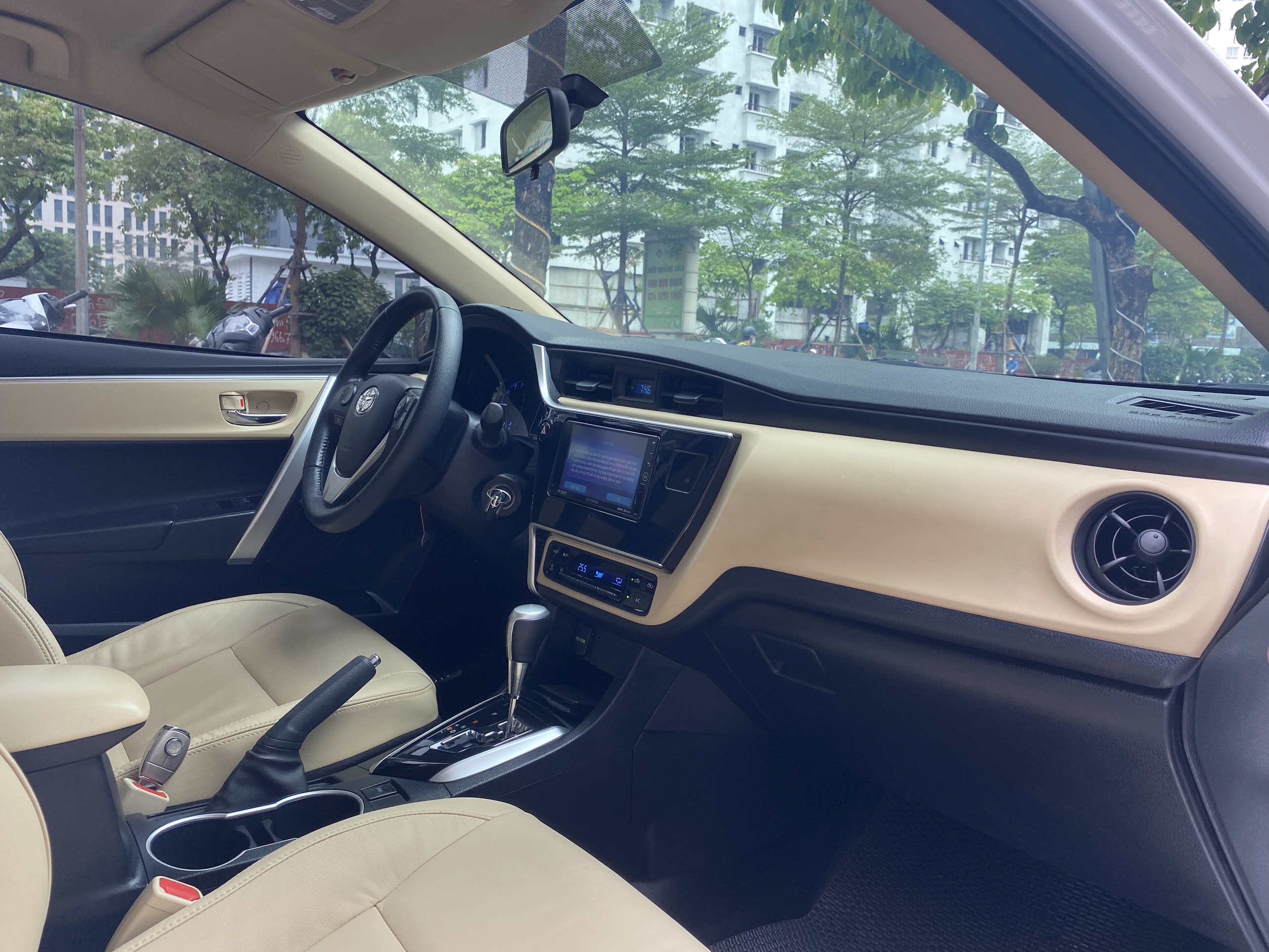 Toyota Altis 1.8G 2018 - 9