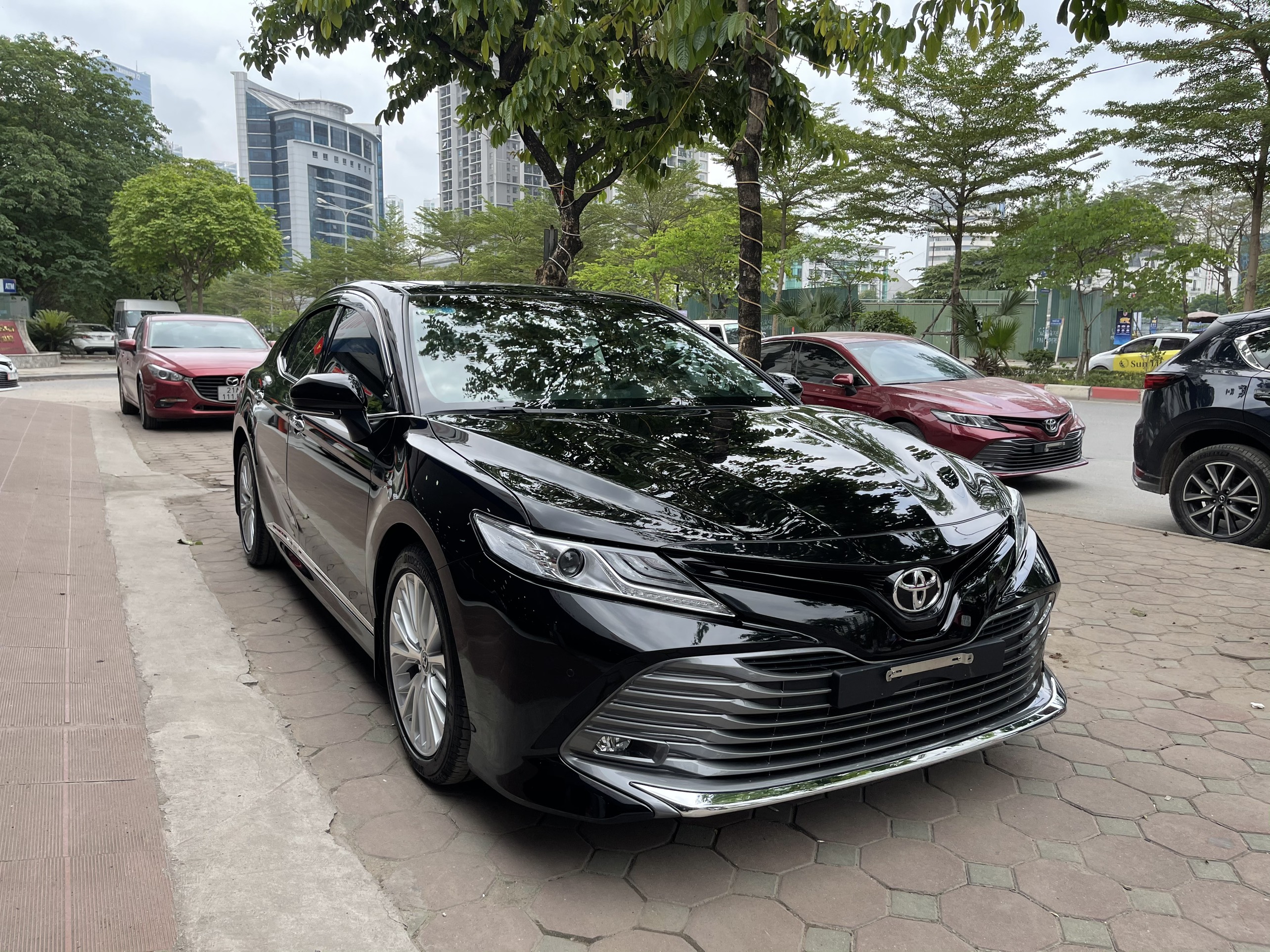Toyota Camry 2.5Q 2019 - 5
