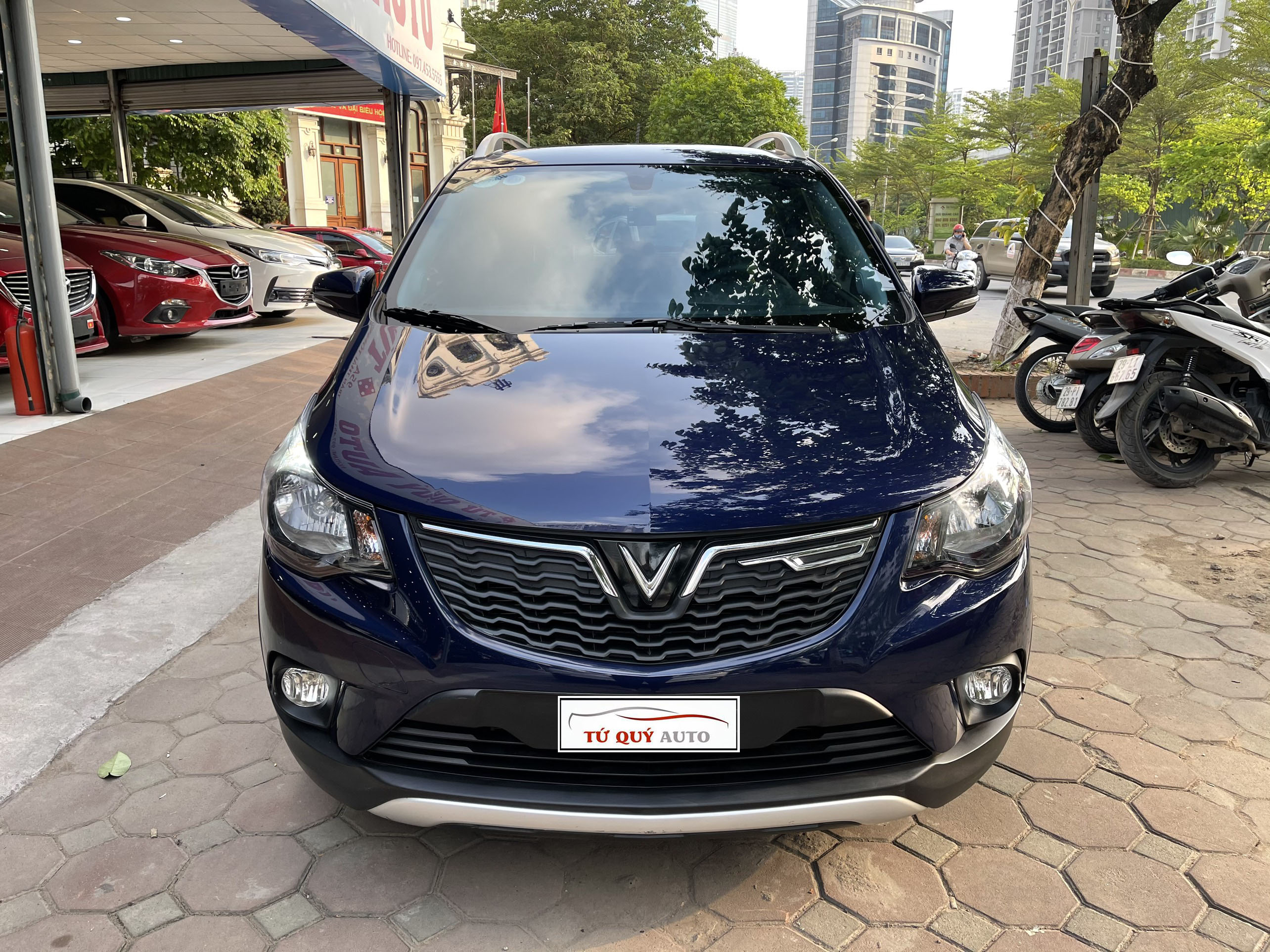 Xe VinFast Fadil 1.4AT Plus 2019 - Xanh