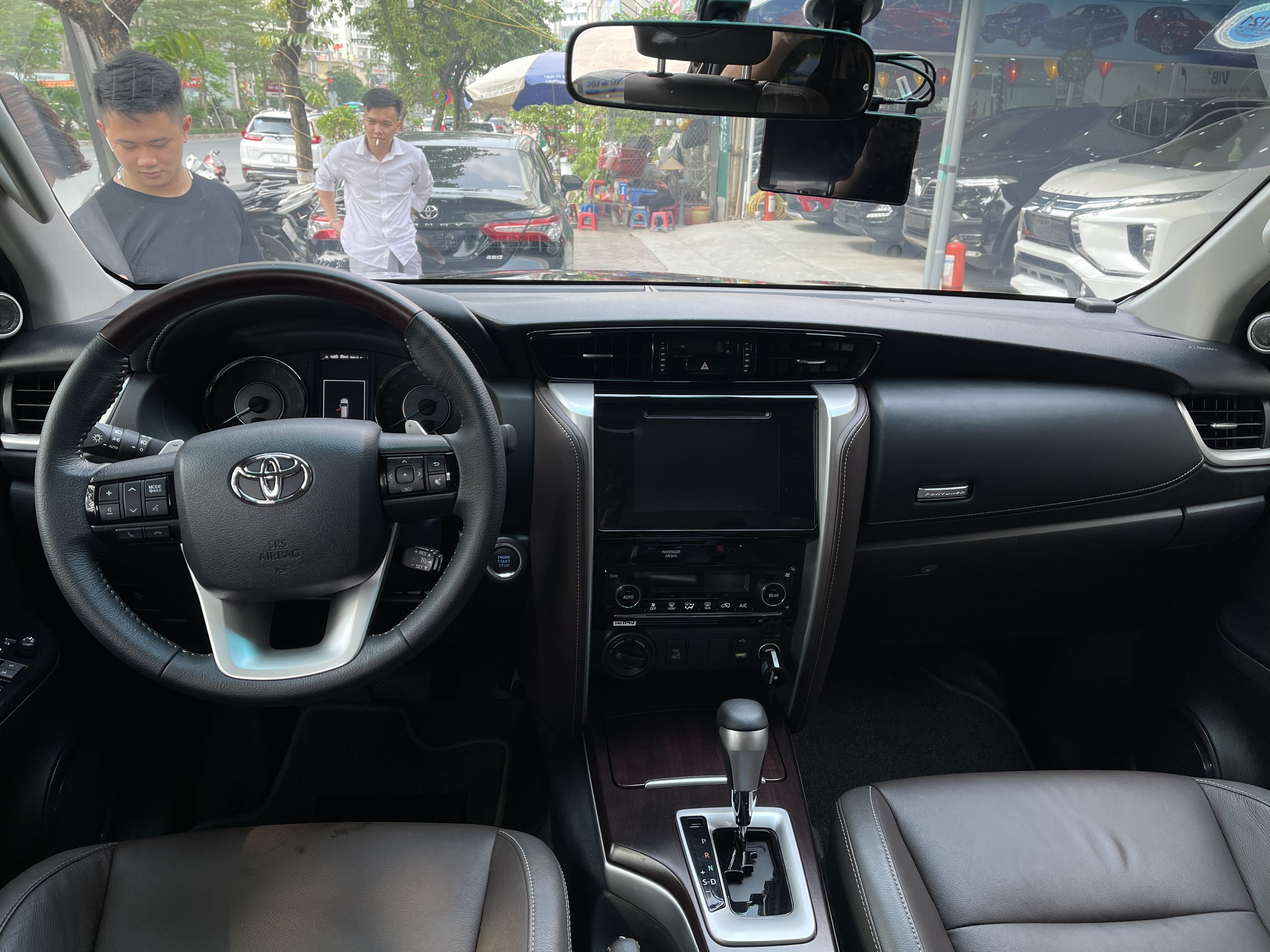 Toyota Fortuner 2.8AT 2019 - 7