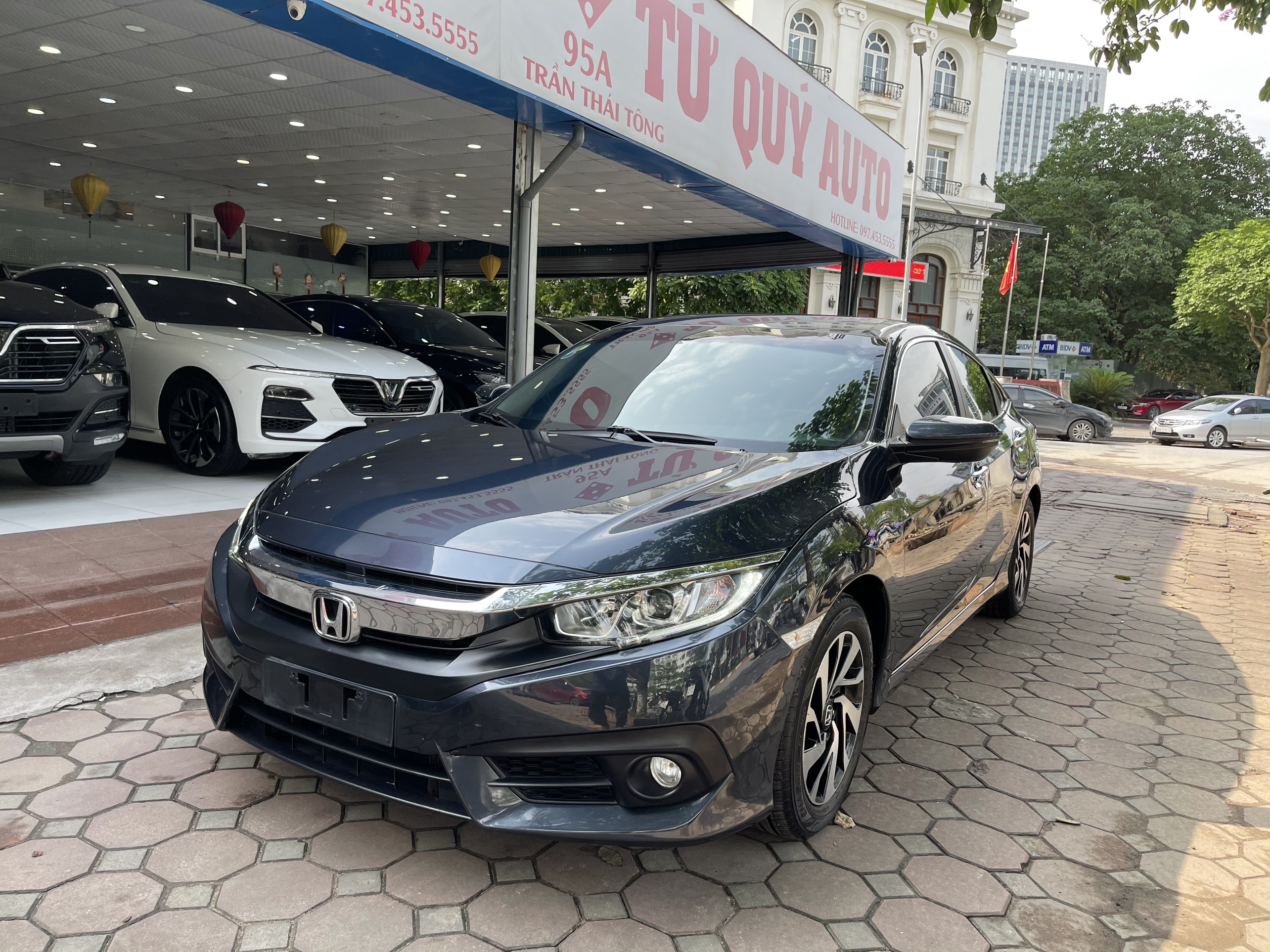 Honda Civic 1.8E 2018 - 3