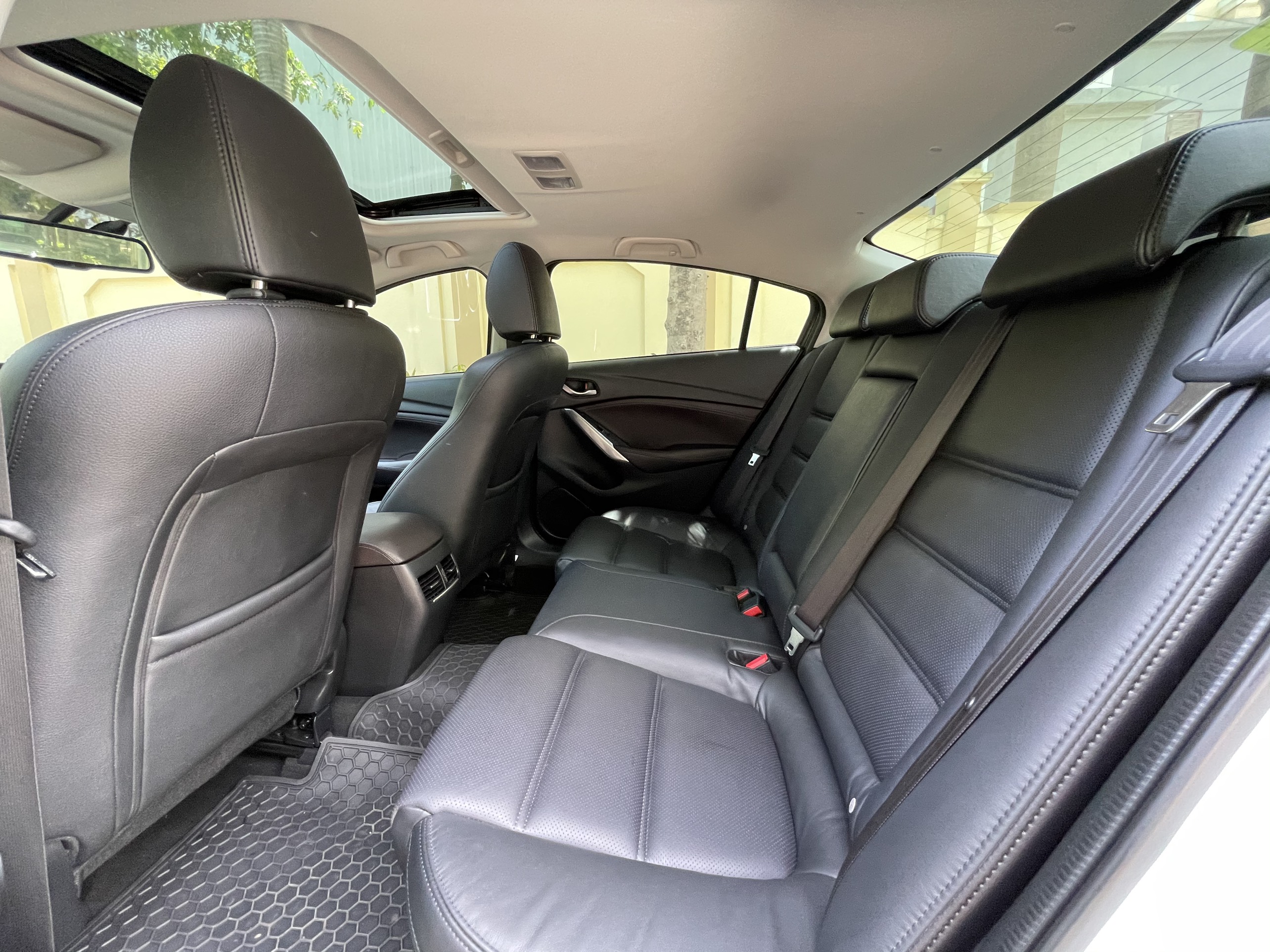 Mazda 6 Luxury 2019 - 11