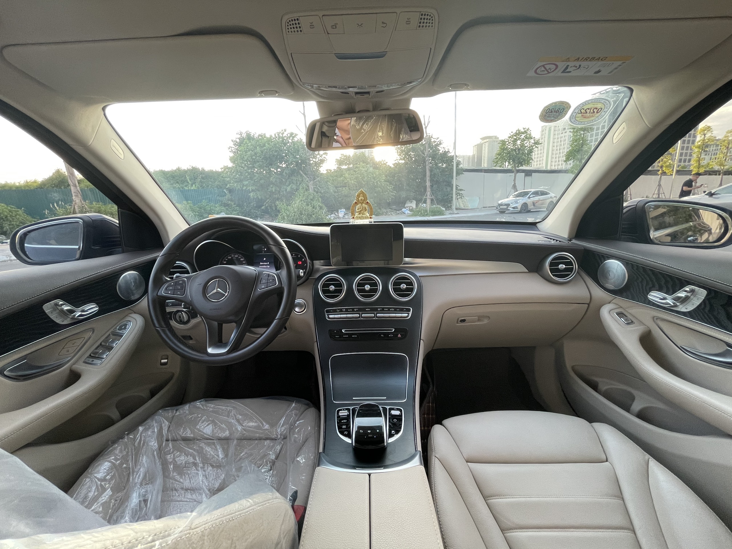 Mercedes GLC300 2019 - 6