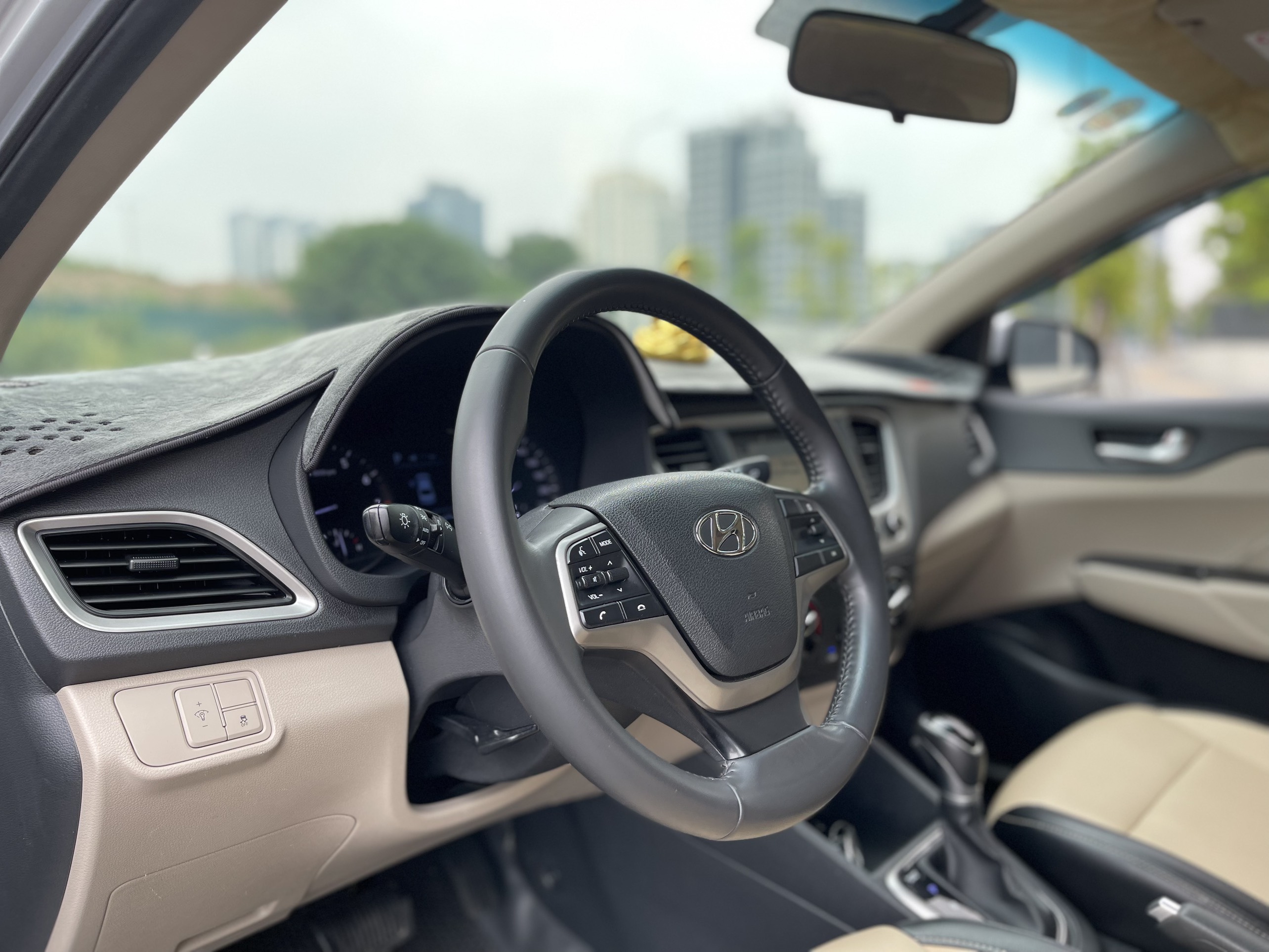 Hyundai Accent 1.4AT 2019 - 7