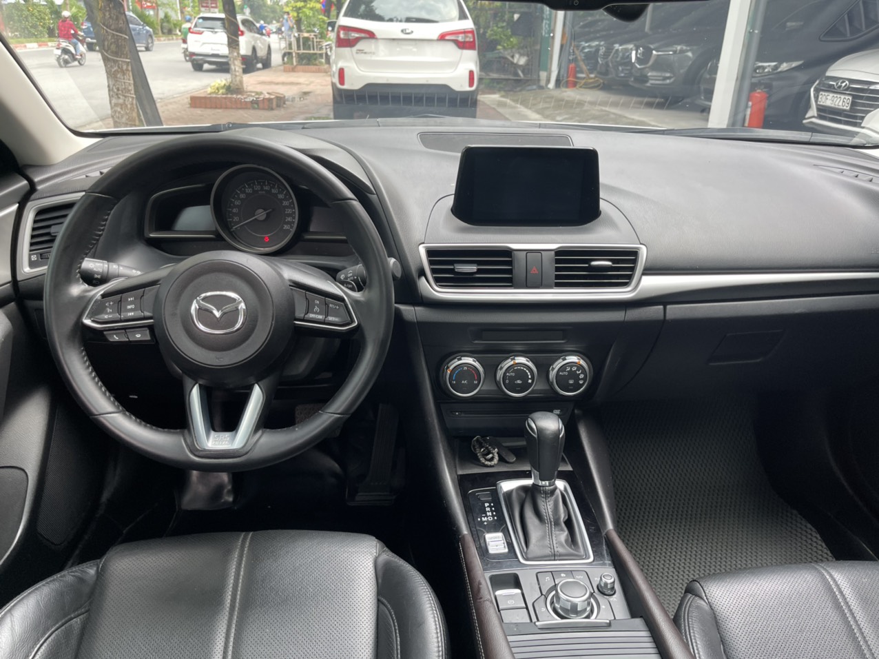 Mazda 3 Sedan 1.5AT 2019 - 7