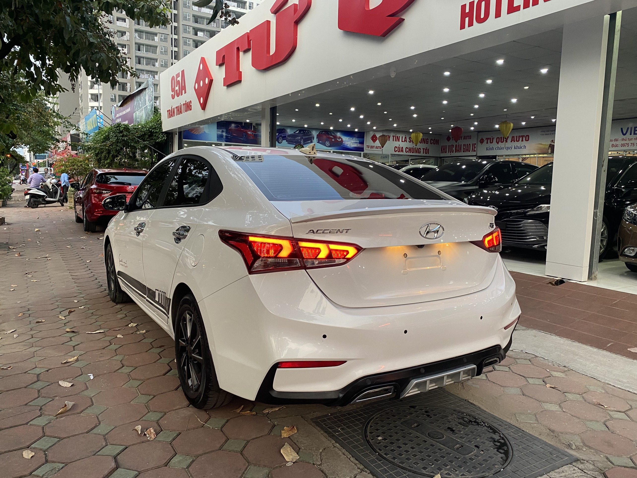 Hyundai Accent 1.4AT 2019 - 4