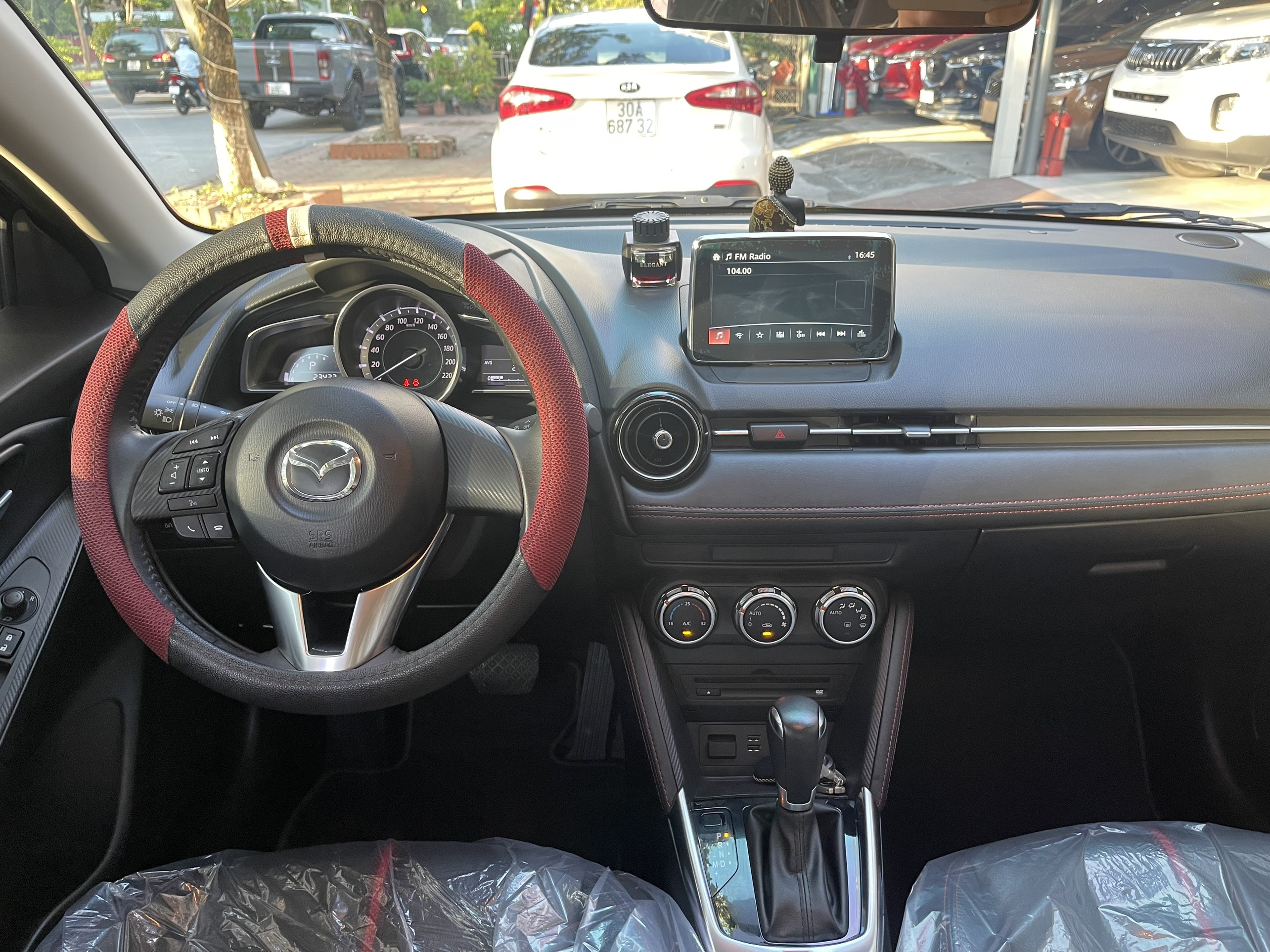 Mazda 2 Sedan 2018 - 7