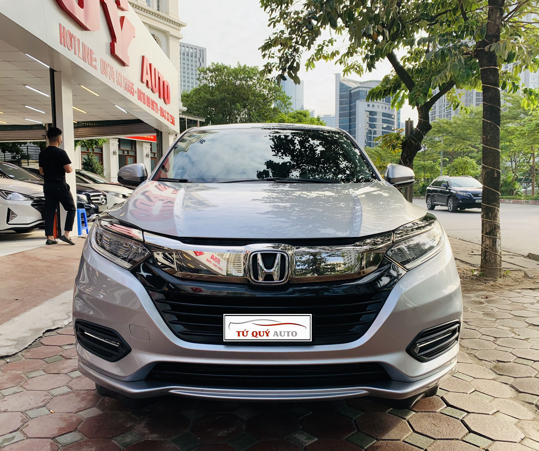 Xe Honda HRV 1.8L 2018 - Bạc