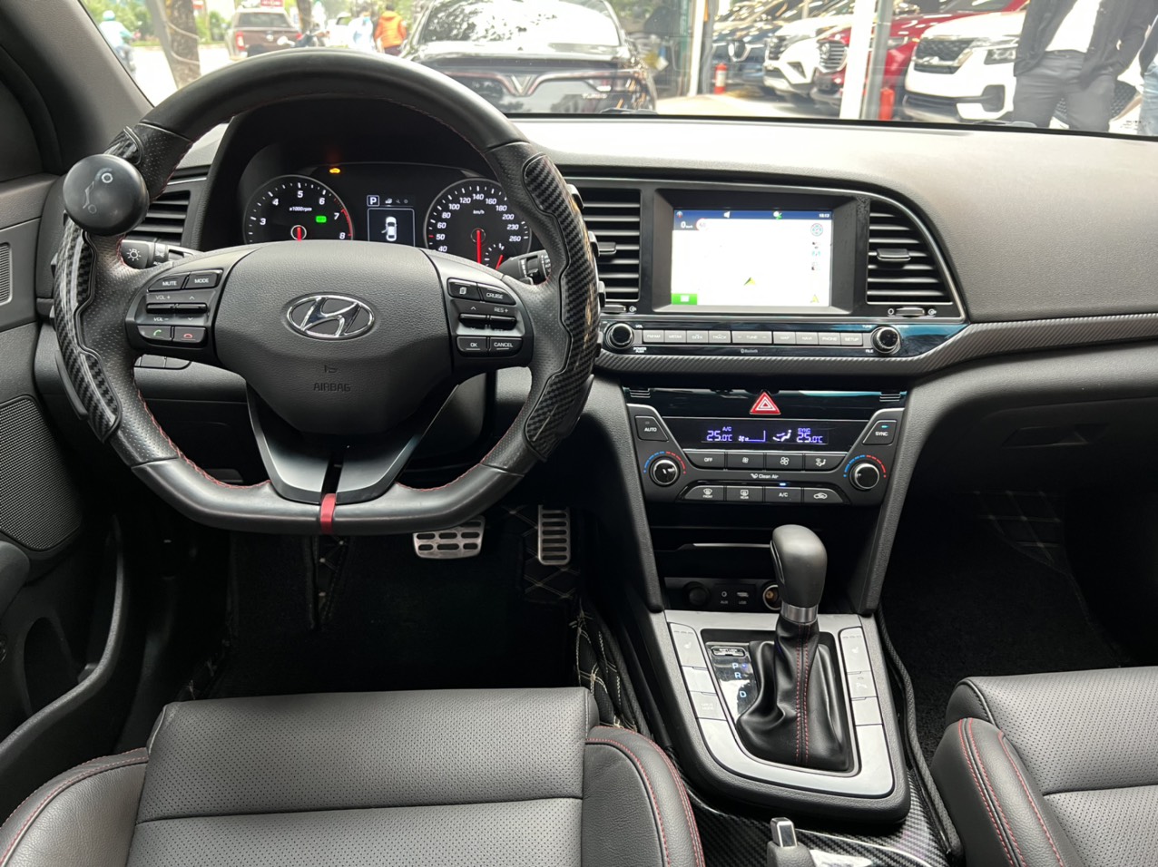 Hyundai Elantra Turbo 2018 - 8