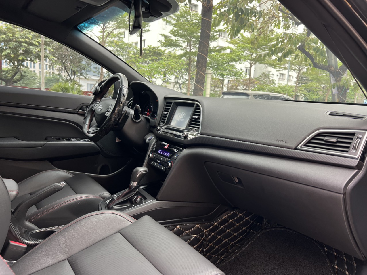 Hyundai Elantra Turbo 2018 - 10