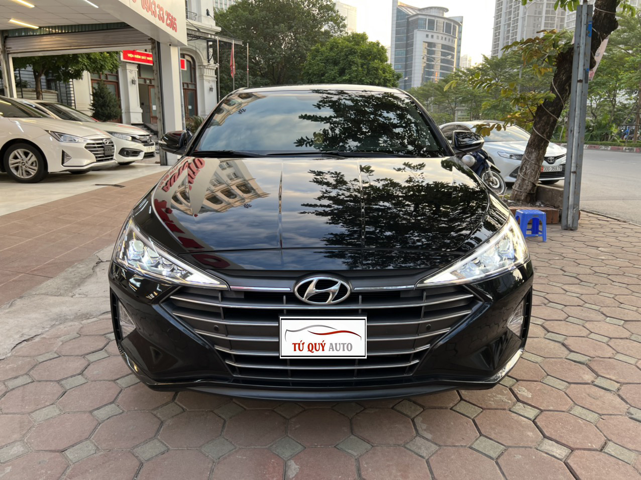 Xe Hyundai Elantra 2.0AT 2019 Model 2020 - Đen
