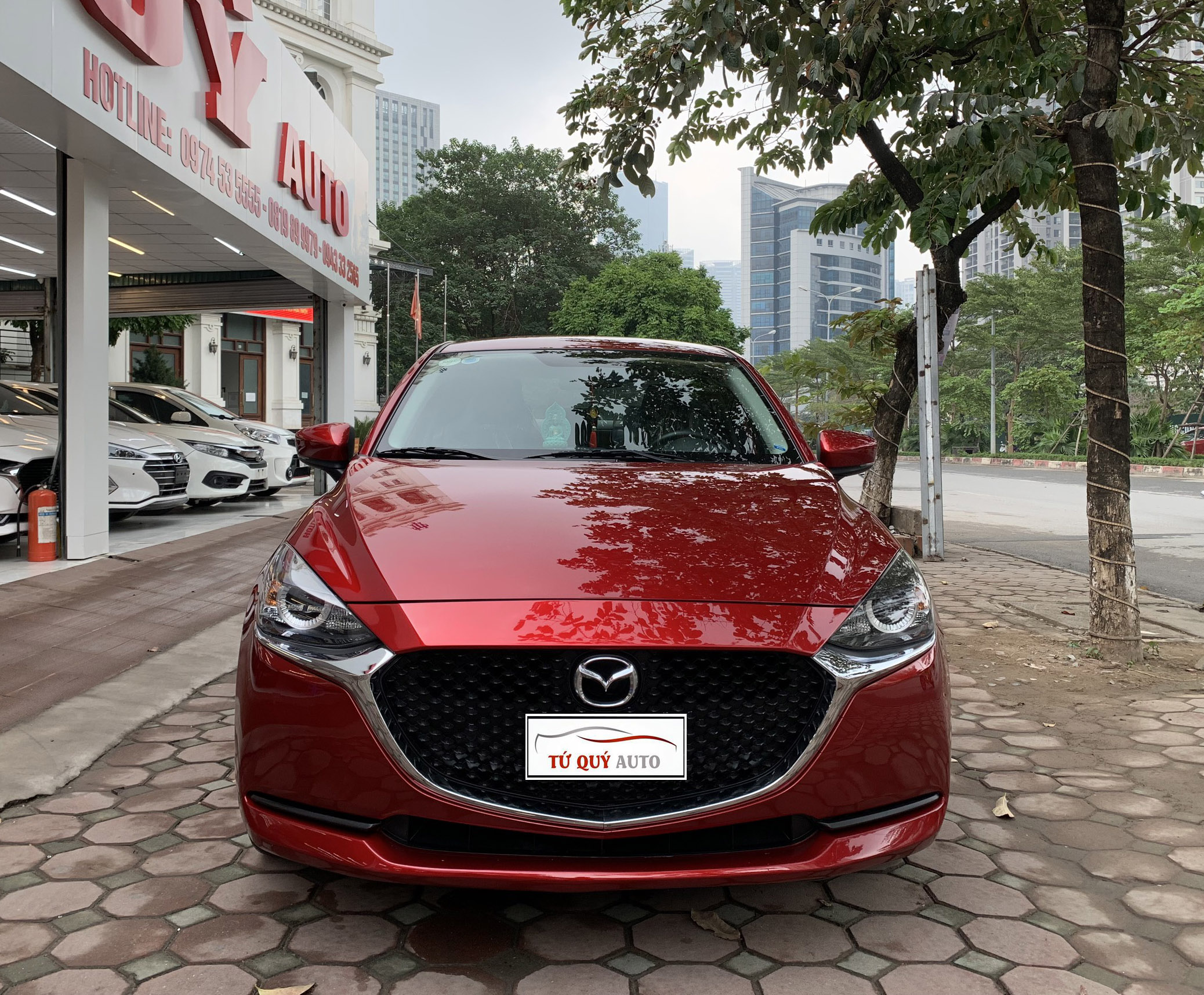 Xe Mazda 2 Sedan 1.5AT 2020 - Đỏ