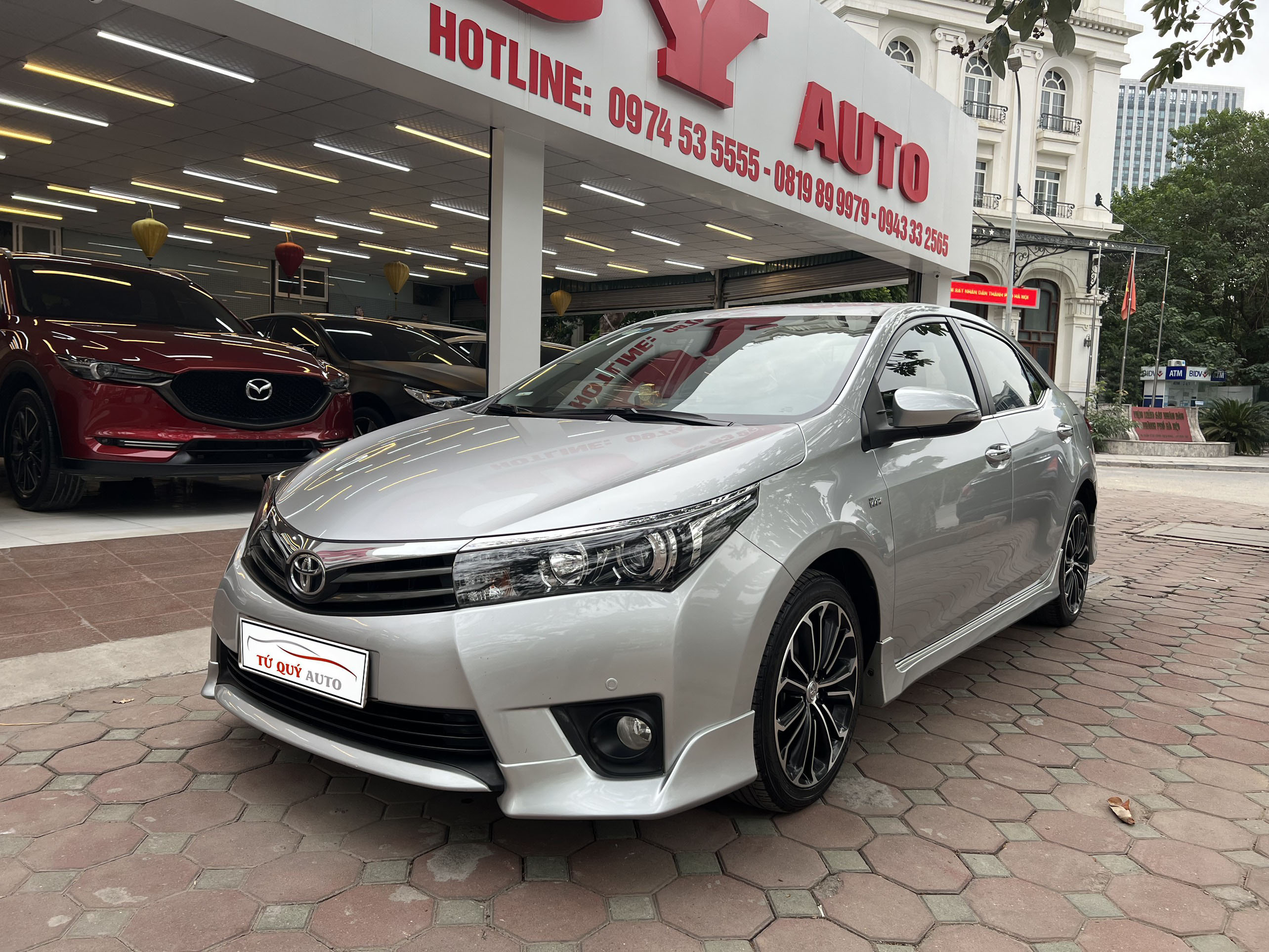 Toyota Altis 2.0V 2014 - 2