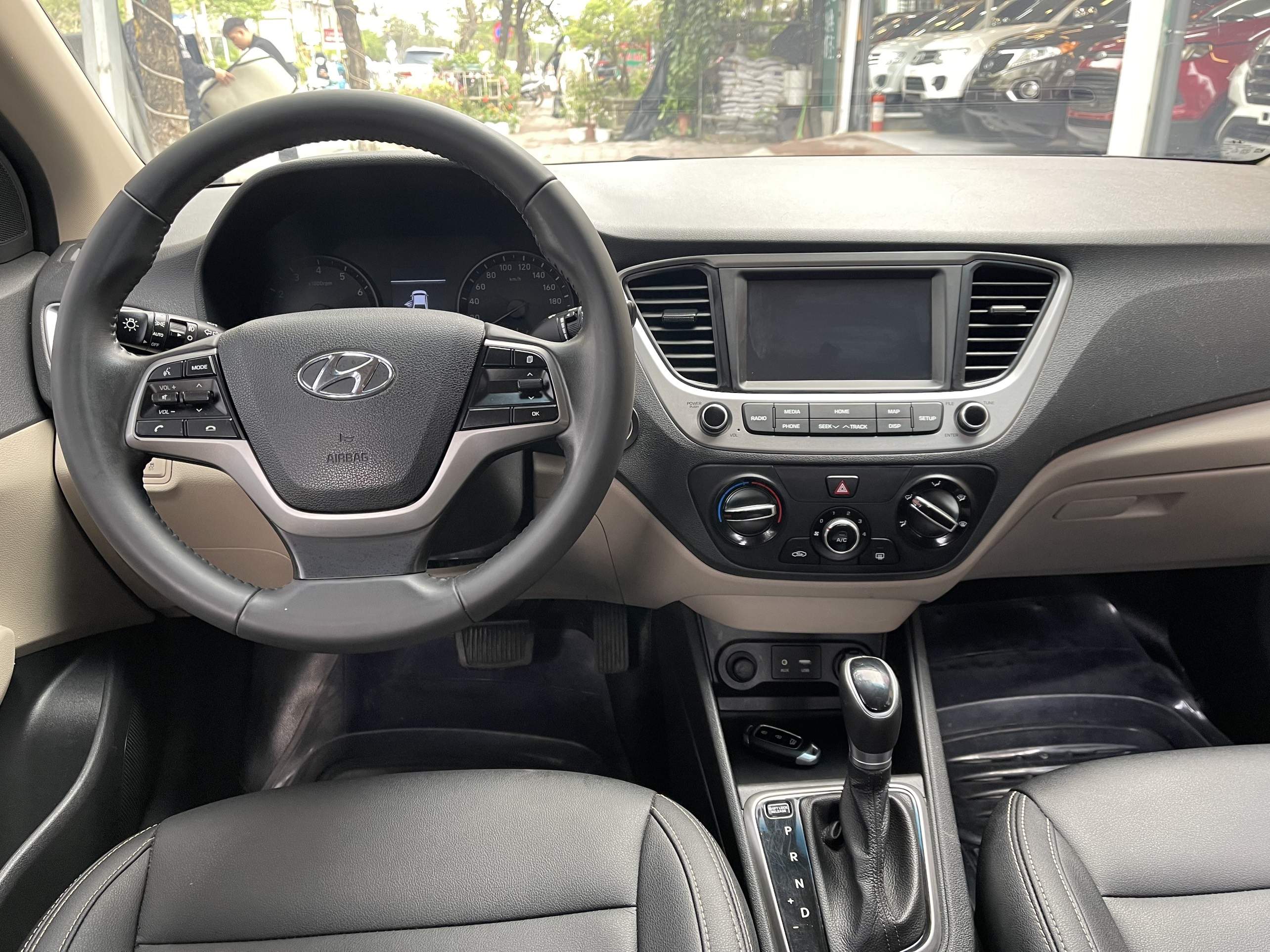 Hyundai Accent AT 2018 - 8