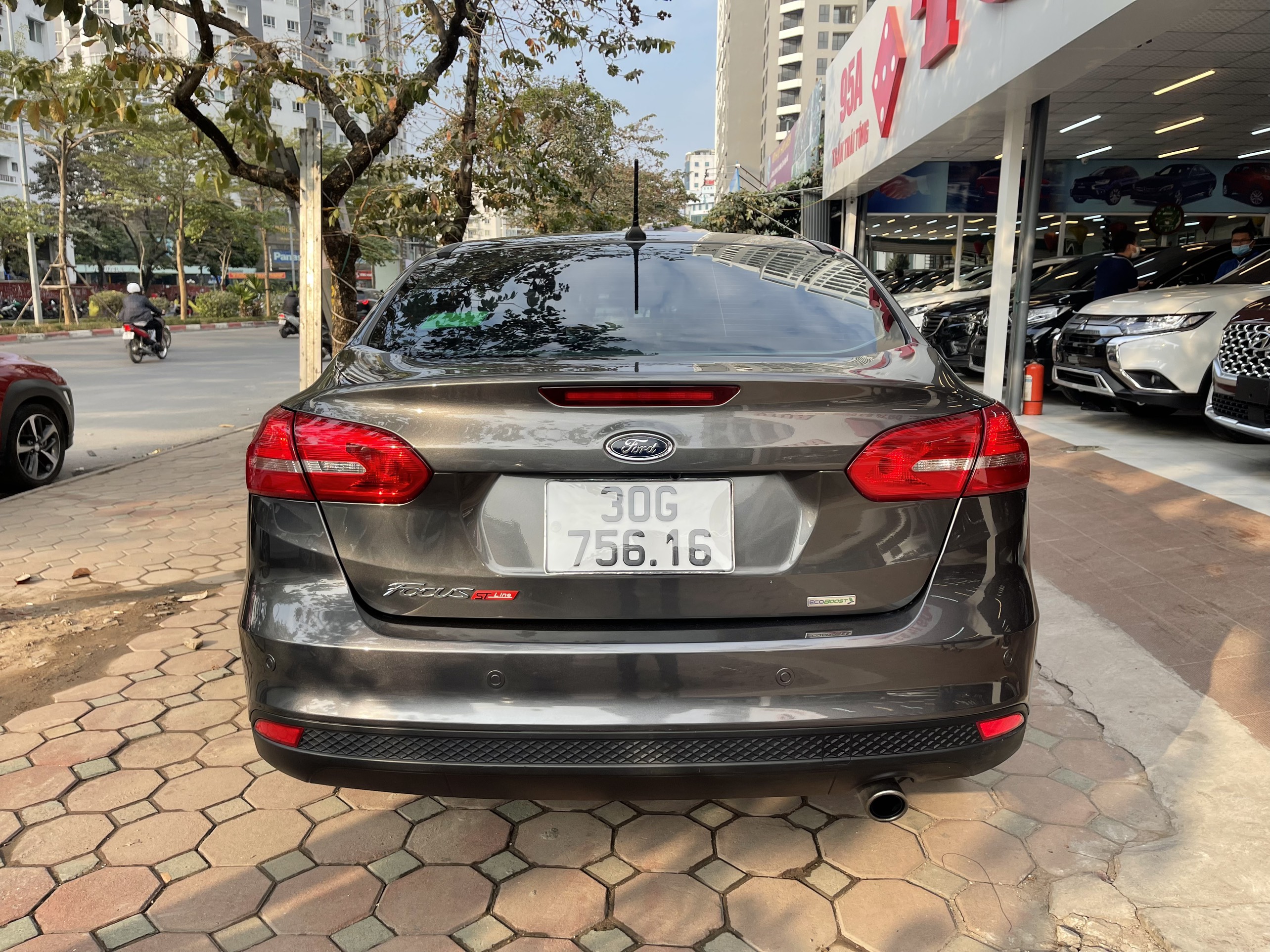 Ford Focus 1.5AT 2019 - 5