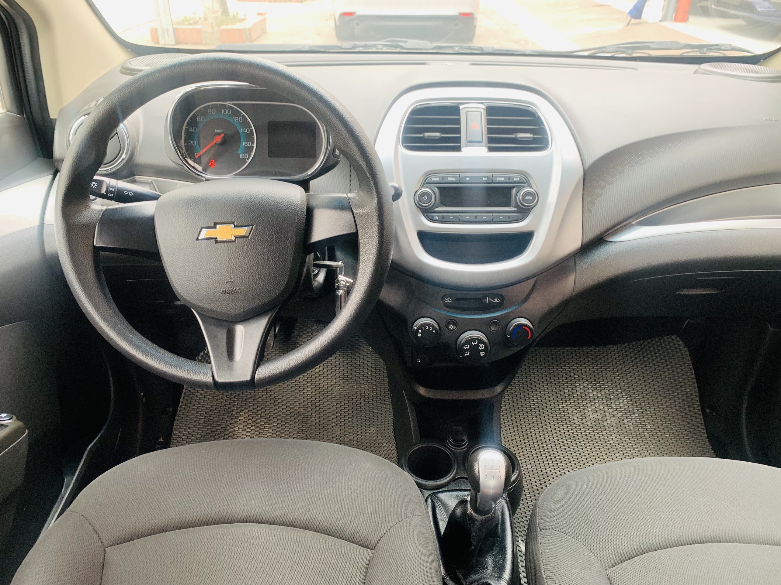 Chevrolet Spark Van 2018 - 8