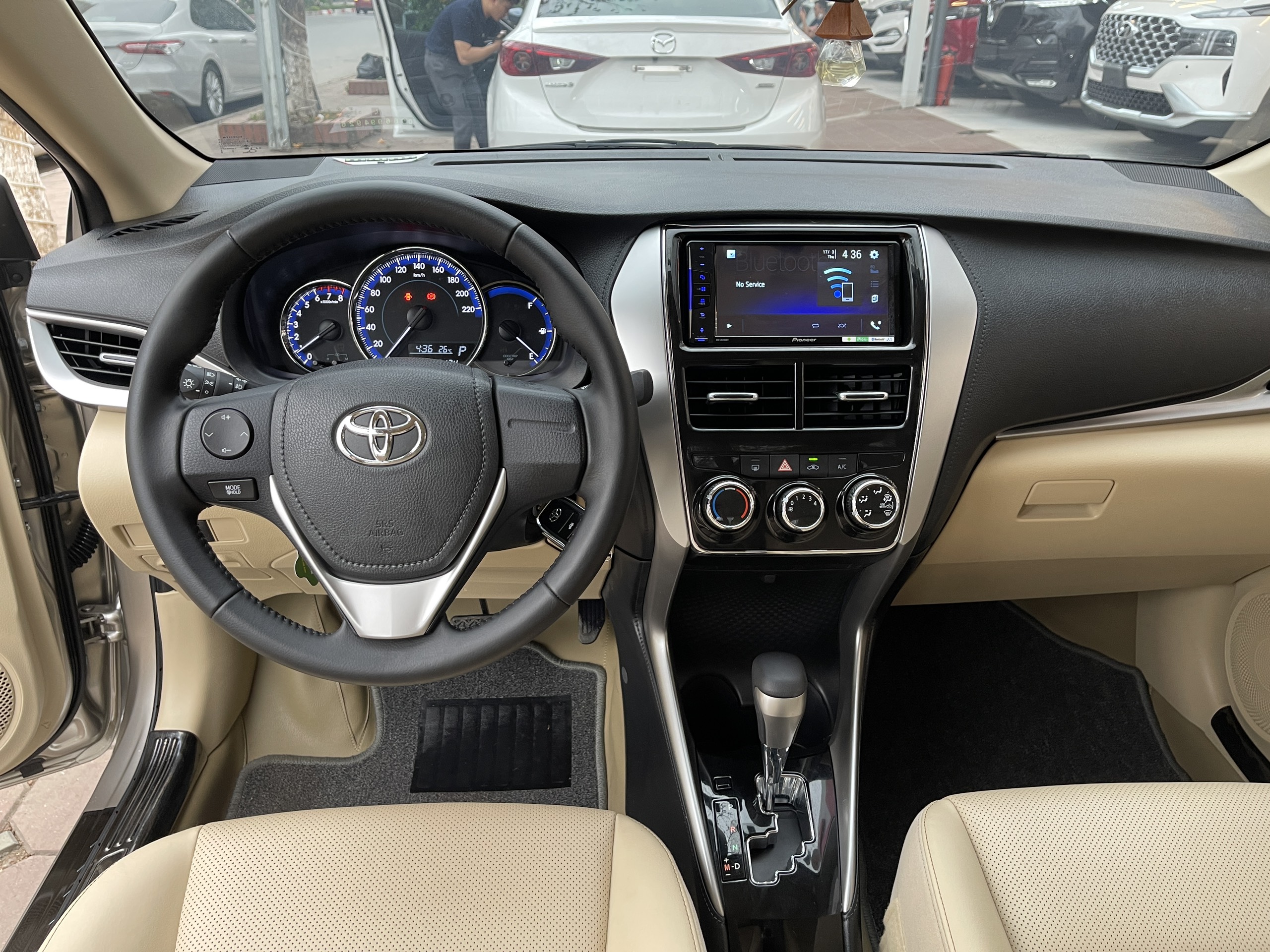 Toyota Vios E 2020 - 8