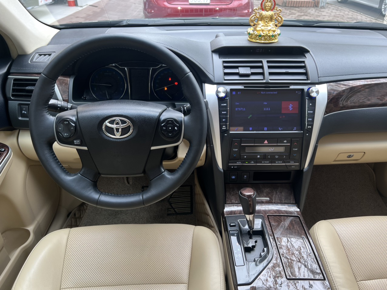 Toyota Camry 2.0E 2016 - 8