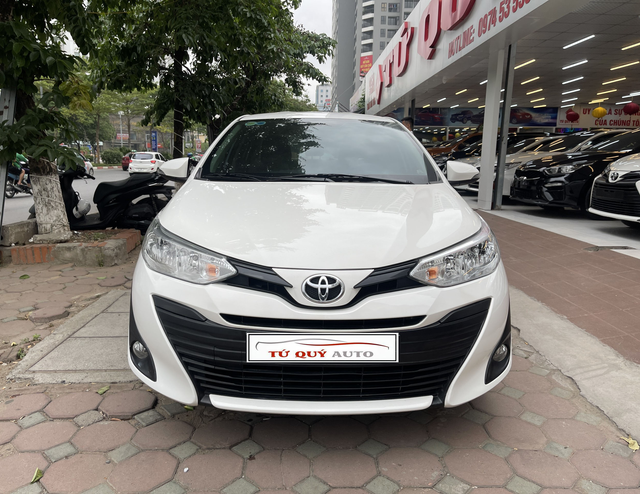 Xe Toyota Vios 1.5E 2019 - Trắng