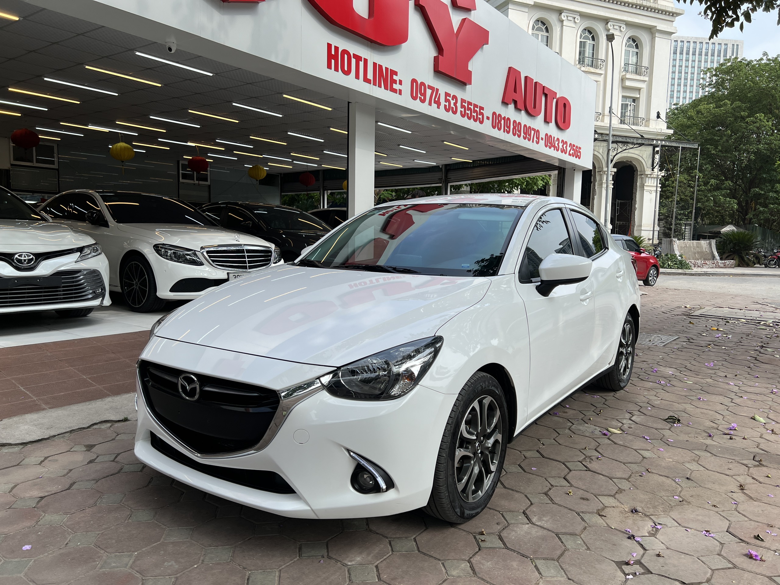Mazda 2 Sedan 2017 - 2