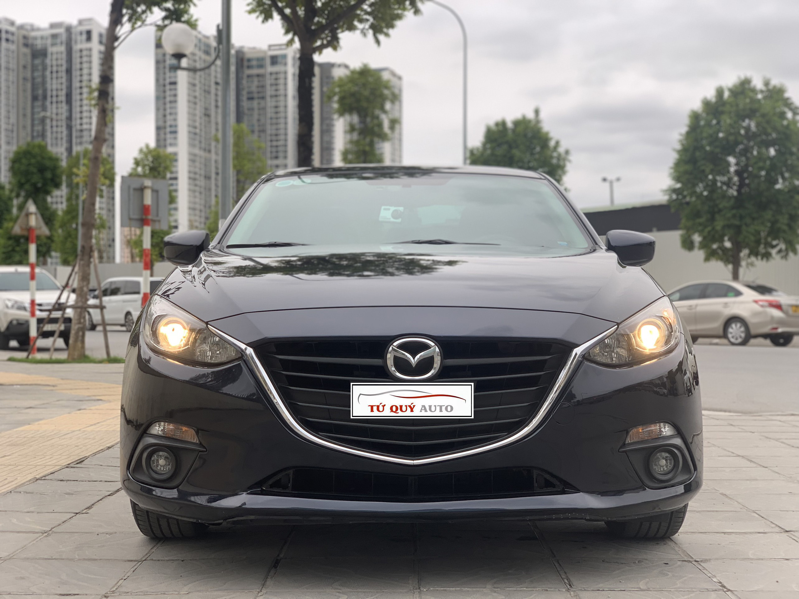 Xe Mazda 3 Sedan 1.5AT 2016 - Xanh Đen