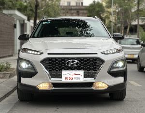 Xe Hyundai Kona 1.6 Turbo 2021 - Trắng